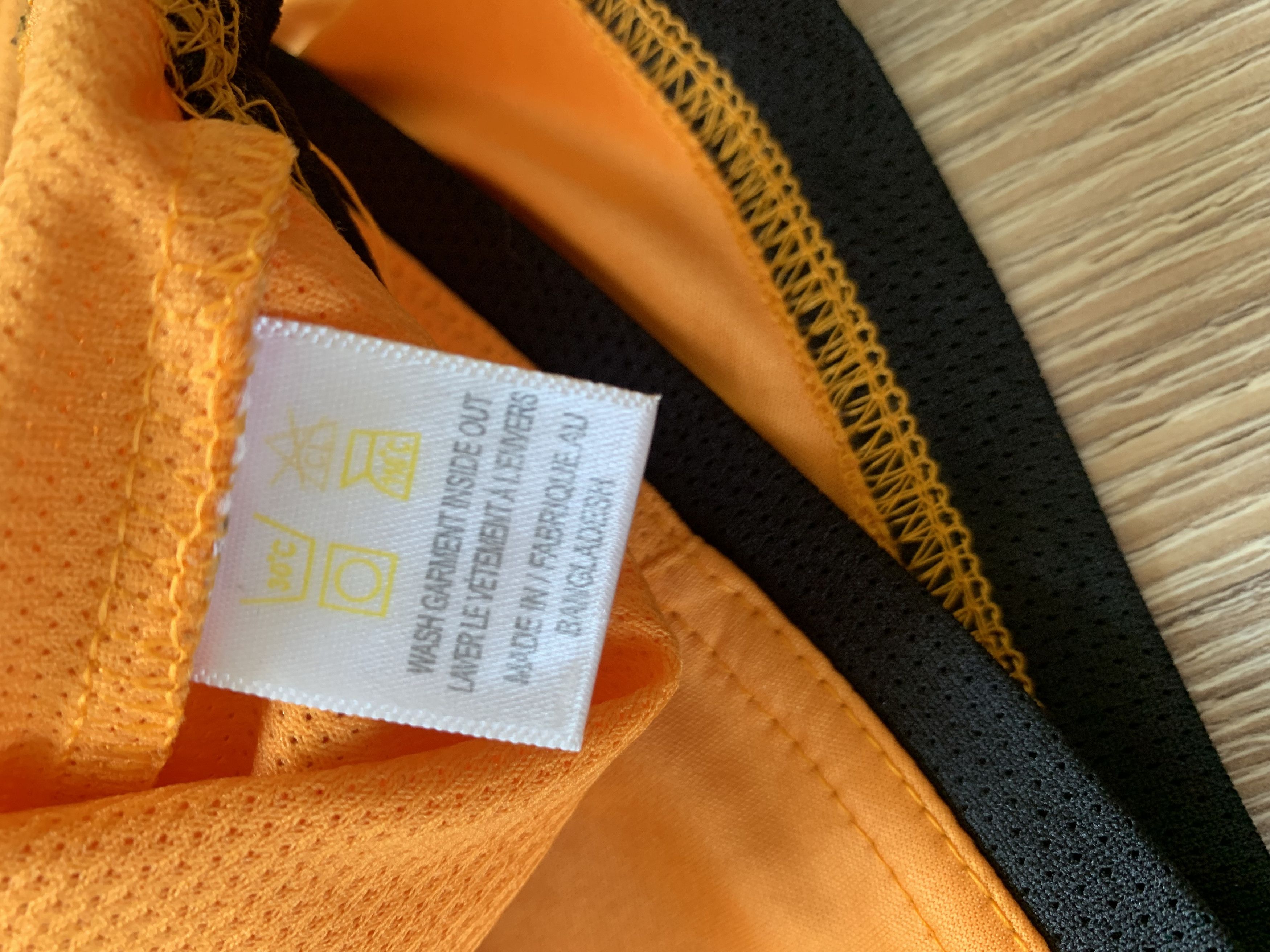 Japanese Brand × Vintage Sportsphere Holland Training T-Shirt Size US M / EU 48-50 / 2 - 8 Thumbnail
