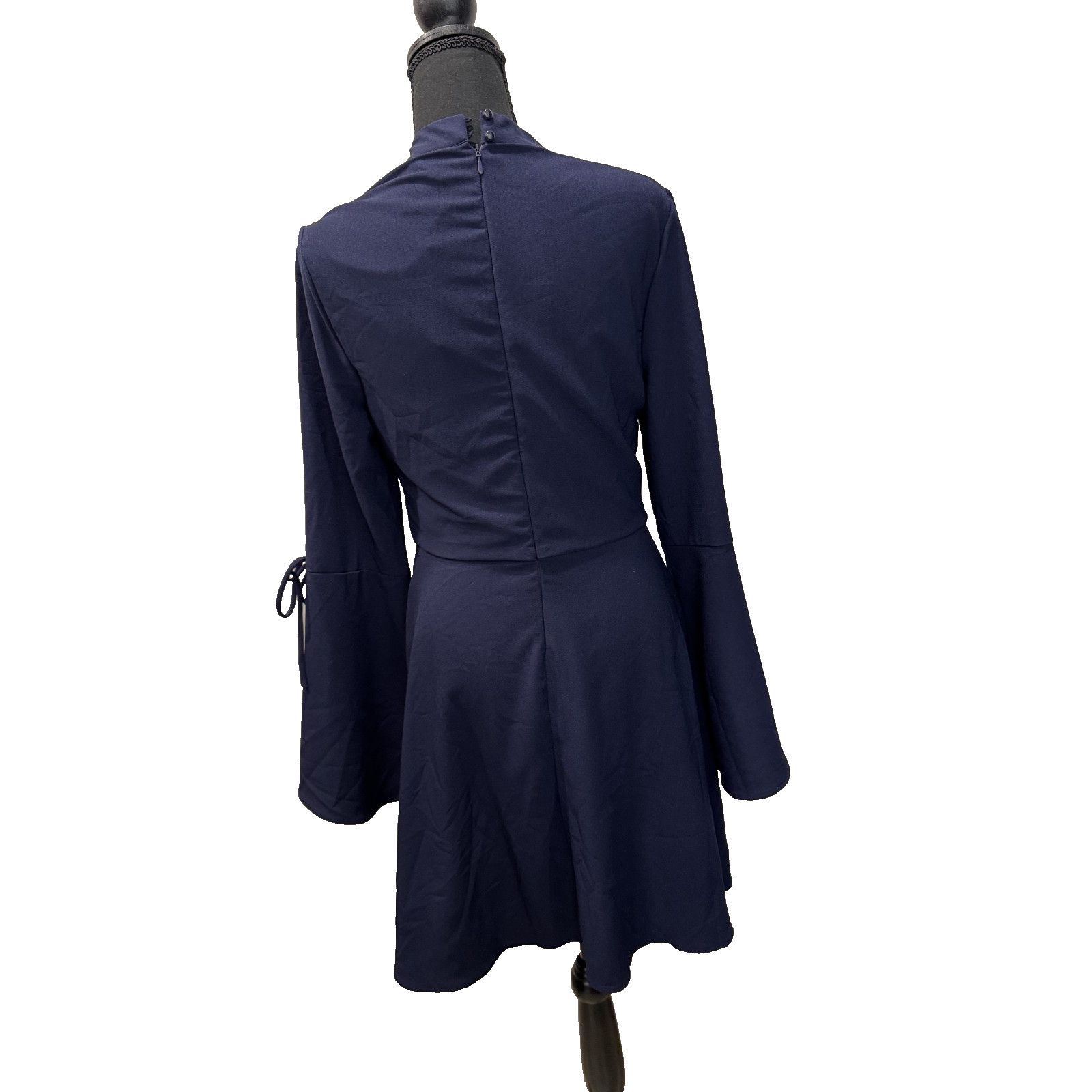 Other Whimsigoth eci New York dress bell sleeves Career Keyhole 6 Size M / US 6-8 / IT 42-44 - 2 Thumbnail