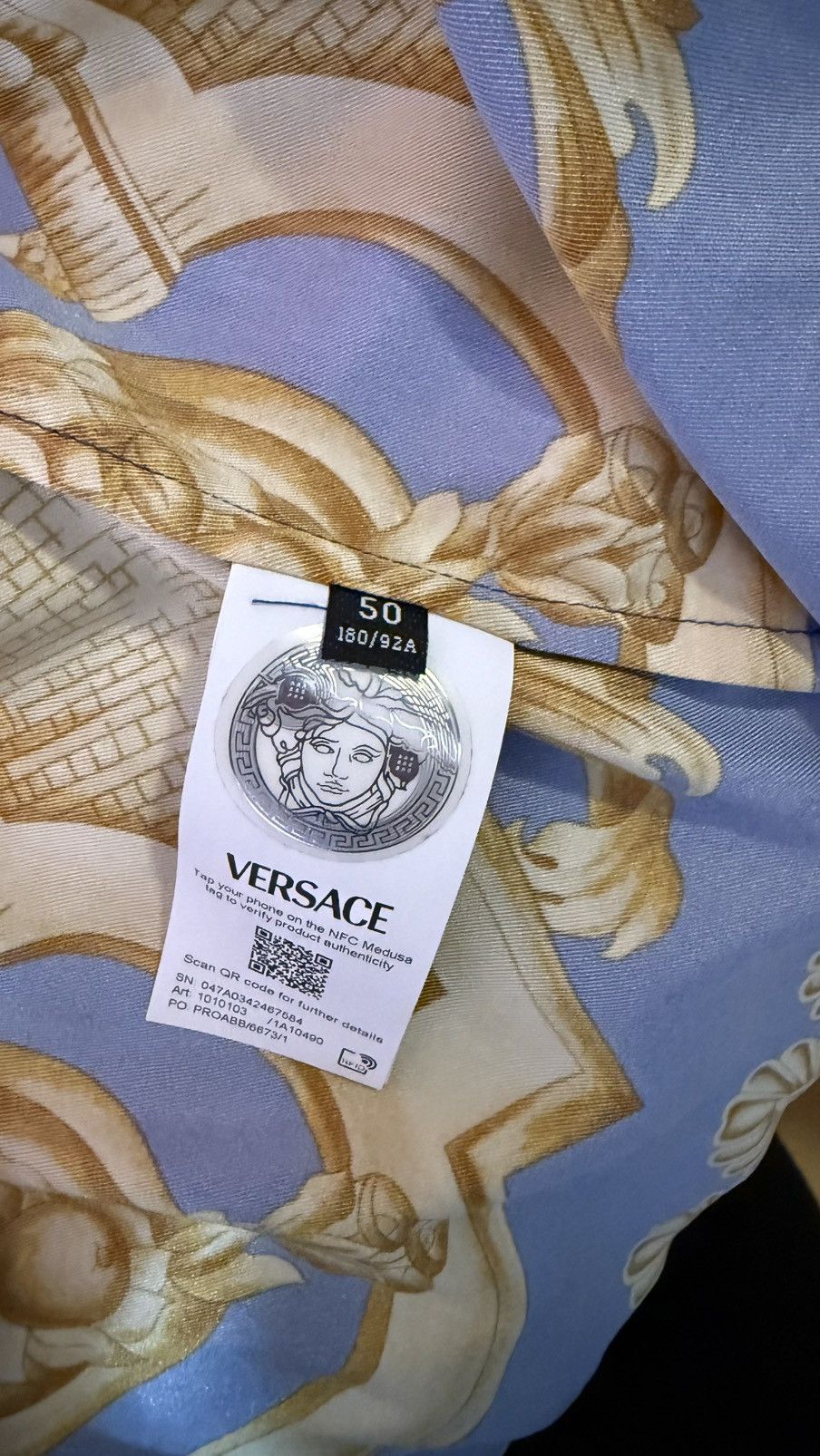 Versace Versace silk short sleeve shirt size L Size US L / EU 52-54 / 3 - 3 Thumbnail