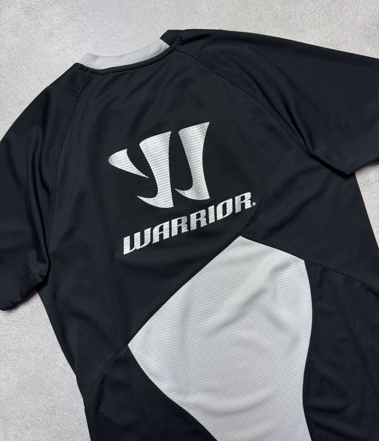 Warrior Liverpool 2014 2015 Pre-Match Shirt Soccer Jersey Warrior Size US M / EU 48-50 / 2 - 11 Thumbnail