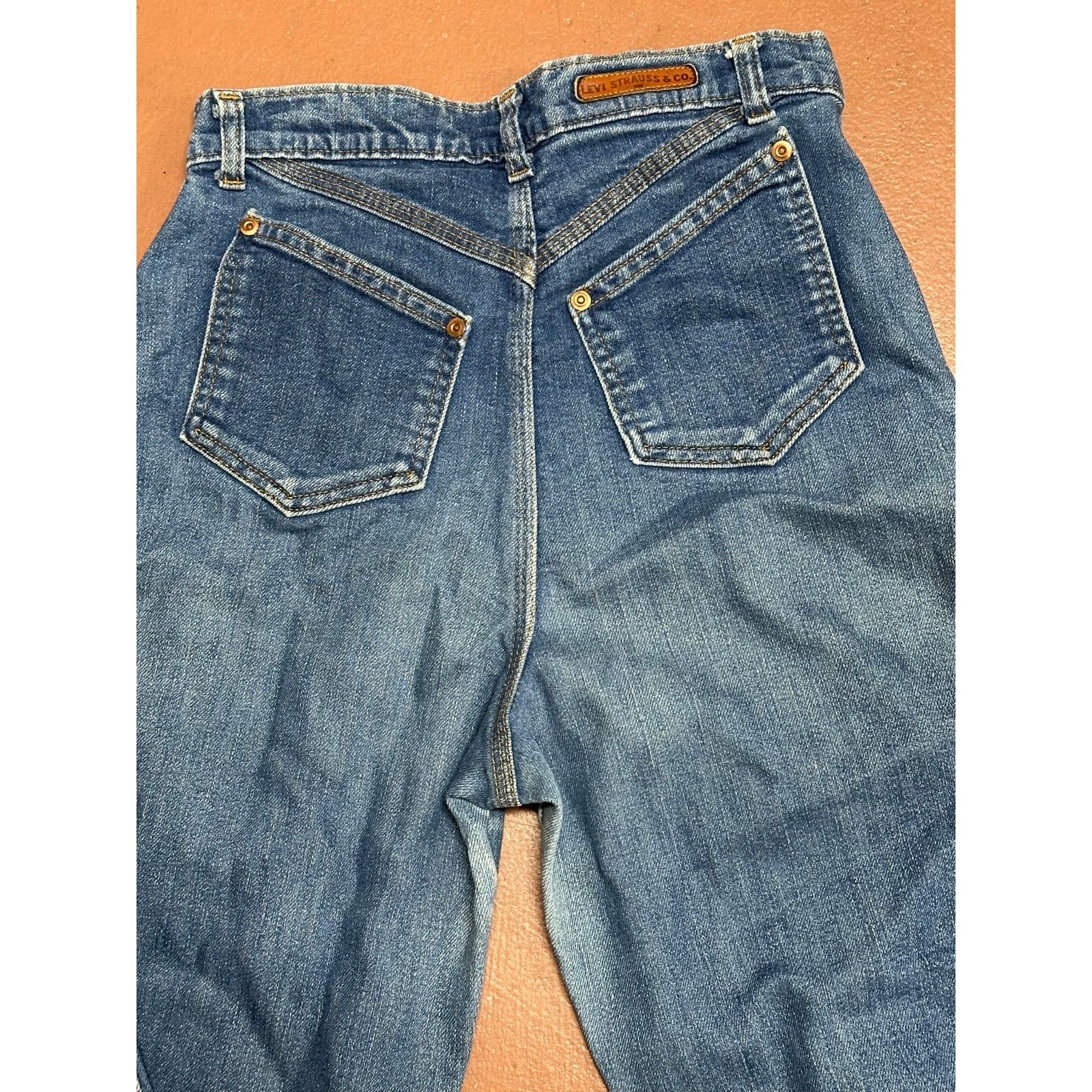 Levi's Vintage Levi's Highest Waisted Snap Button jean see measurem Size 26" / US 2 / IT 38 - 5 Thumbnail