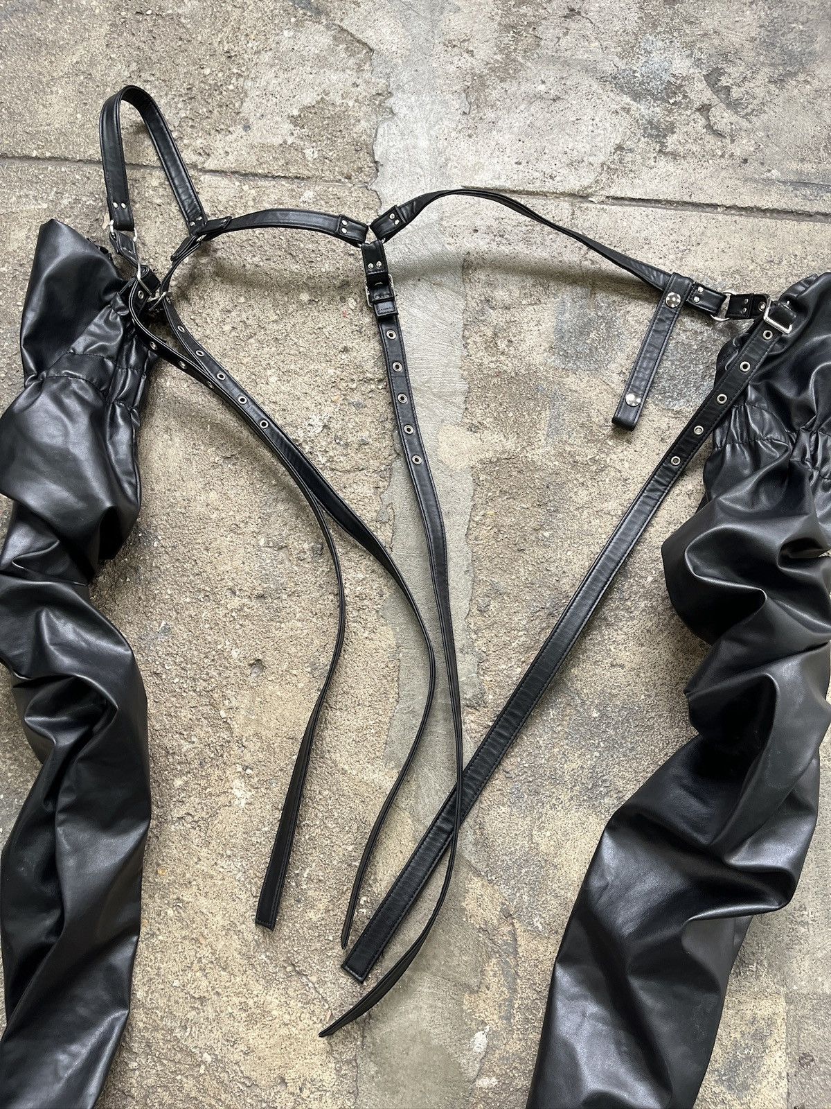 Comme des Garcons Comme Des Garcons Noir Kei Ninomiya Leather Gloves Size US M / EU 48-50 / 2 - 4 Thumbnail