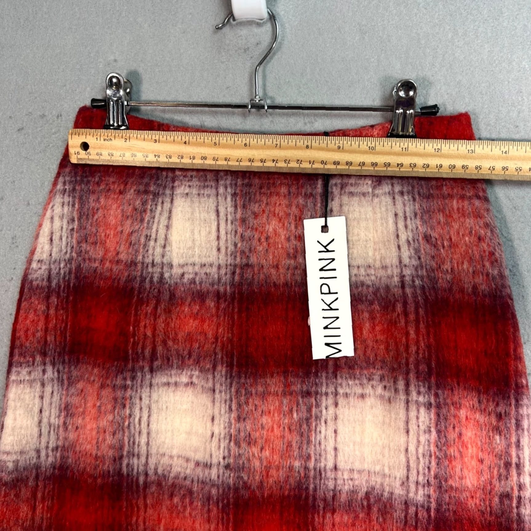 MINKPINK MINKPINK Skirt Womens XS Red Plaid Mini Polyester Blend Short Casual 90s/90s? Size 26" / US 2 / IT 38 - 5 Thumbnail
