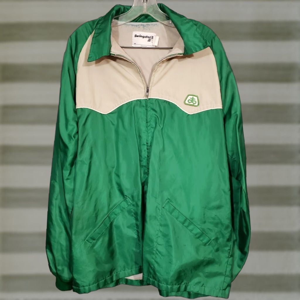 Vintage VINTAGE Swingster Pioneer Seed Full Zip Satin Jacket Men L USA Green Satin Full Zip Windbreaker Jacket Mens Size Large USA Swingster Pioneer Seed Size US L / EU 52-54 / 3 - 1 Thumbnail
