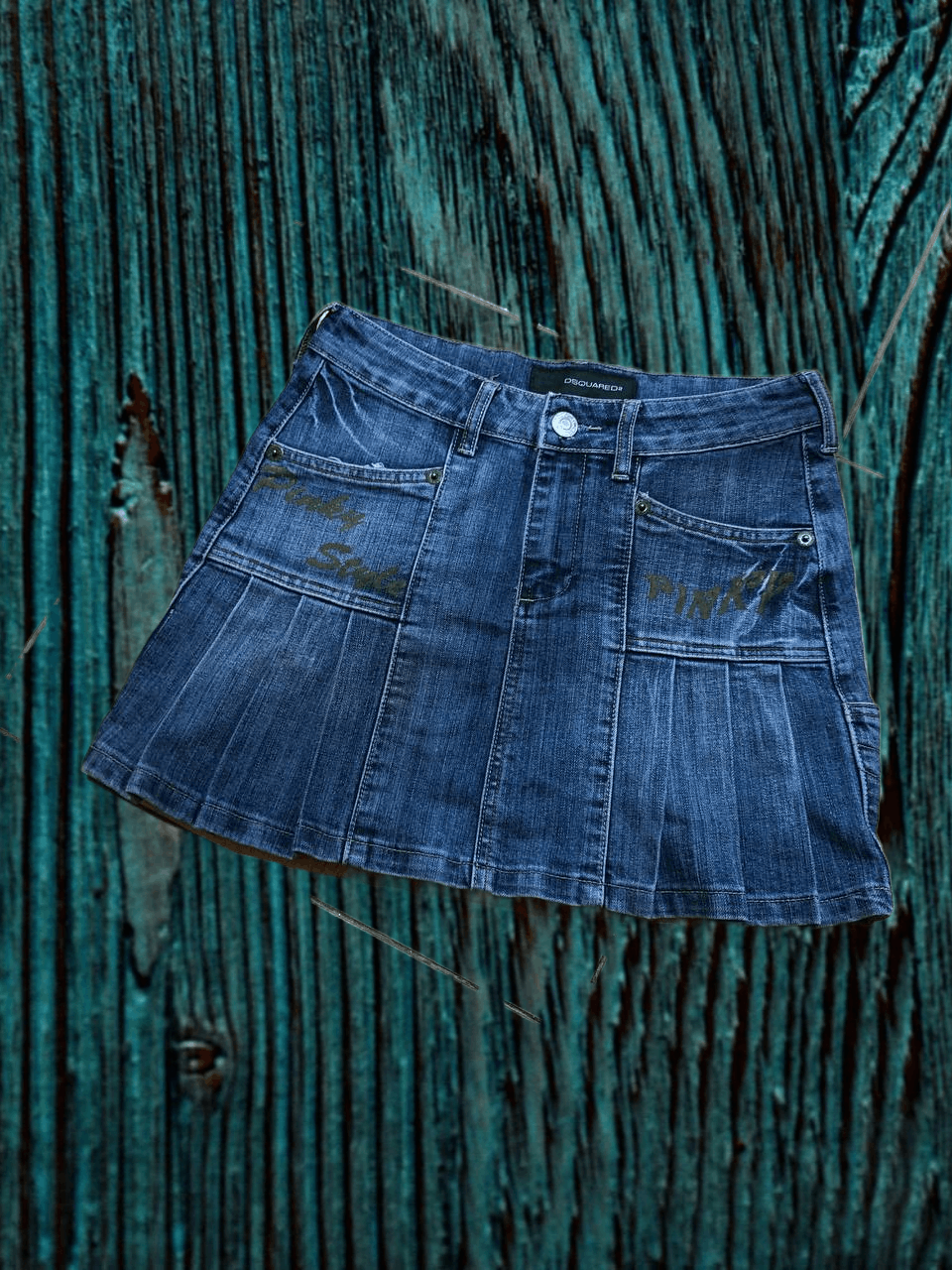 Dsquared2 Vintage Y2K Denim Dsquared2 mini-skirt distressed Size 27" / US 4 / IT 40 - 1 Thumbnail
