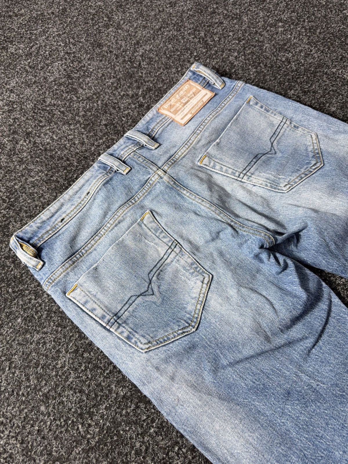 Diesel × If Six Was Nine × Vintage Vintage 90s Y2K Diesel Industry Jeans baggy pants Size US 33 - 15 Thumbnail