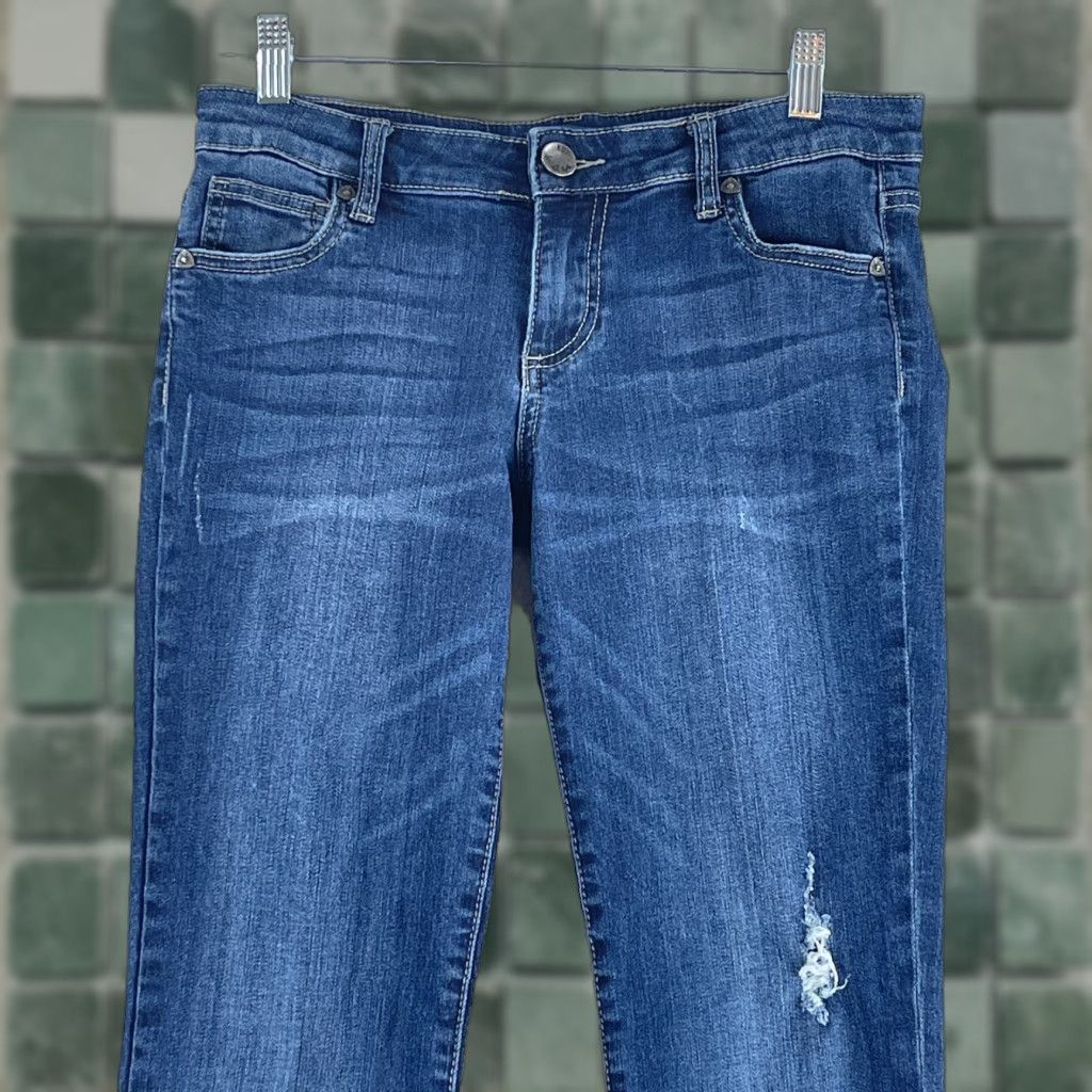 Vintage KUT from the Kloth Blue Denim Skinny Jeans Womens Size 2 Casual Low-Rise 5-Pocket Stretch Regular Inseam 28" Refined/Boho City Style Size 26" / US 2 / IT 38 - 1 Thumbnail