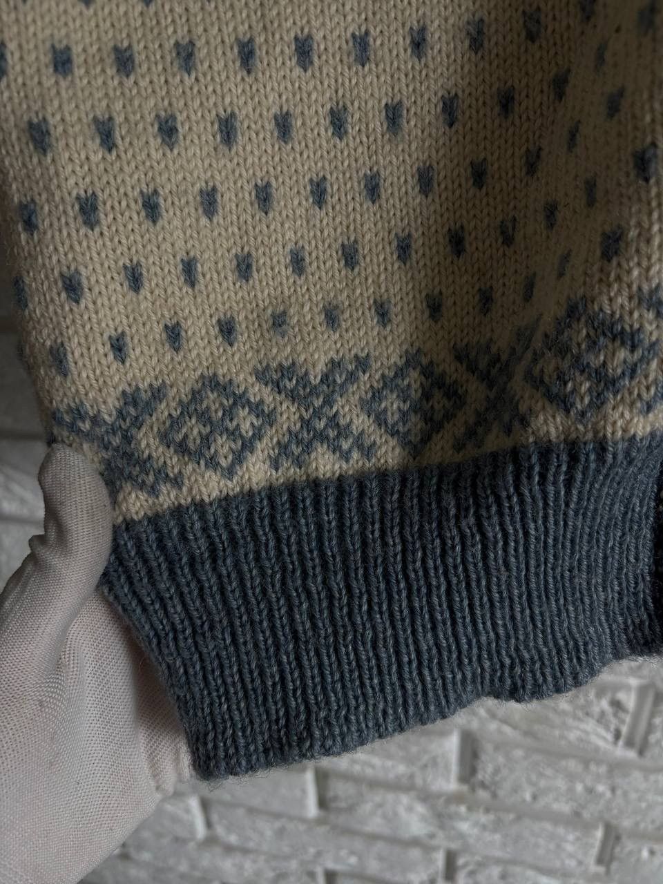 Dale Of Norway Dale Of Norway 🇳🇴 cardigan feeling use 80-90’s Nordic pattern Size M / US 6-8 / IT 42-44 - 7 Thumbnail
