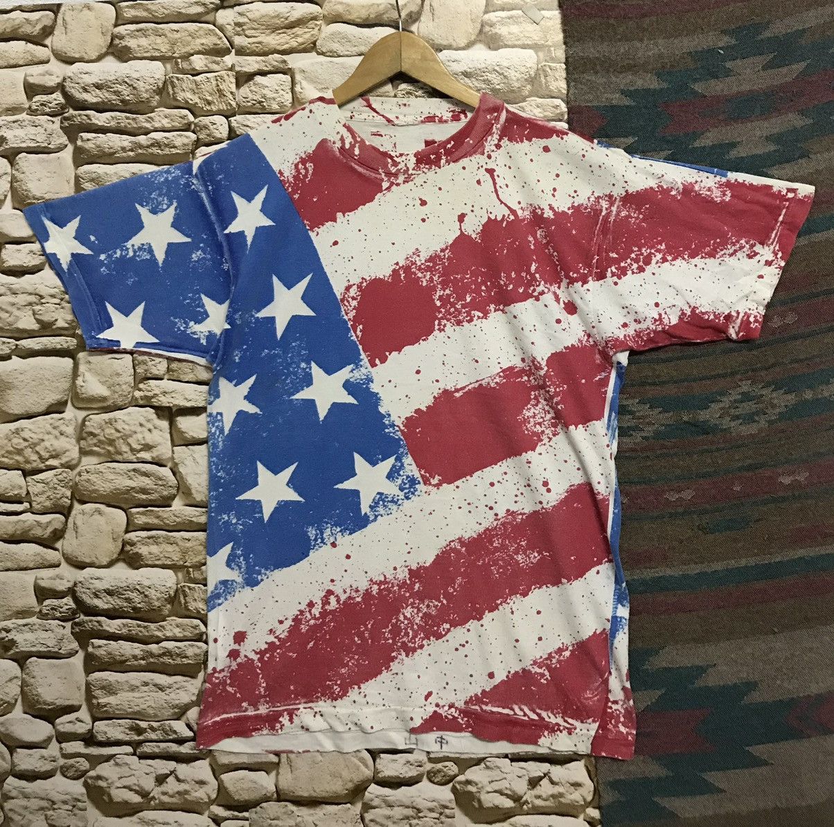 Vintage Vintage Tees Amarican Flag like FitthColumn Design Size US M / EU 48-50 / 2 - 1 Thumbnail