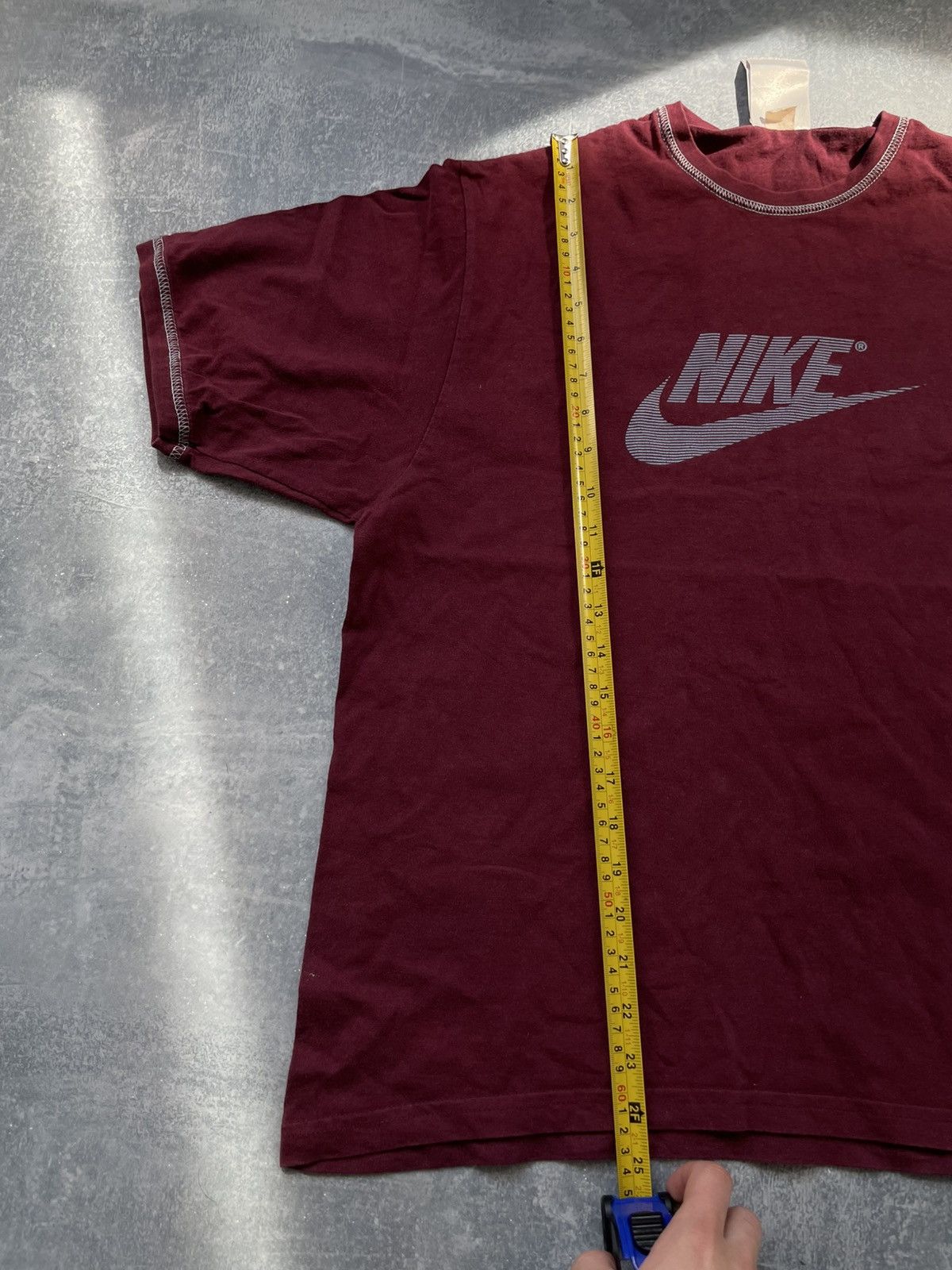 Nike Vintage 00ss Burgundy Nike bog logo tee Size US M / EU 48-50 / 2 - 4 Thumbnail