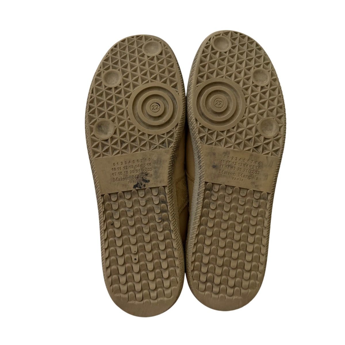 Maison Margiela Maison Margiela Leather Low-Top German Trainer GAT Beige Size US 9 / EU 42 - 9 Thumbnail