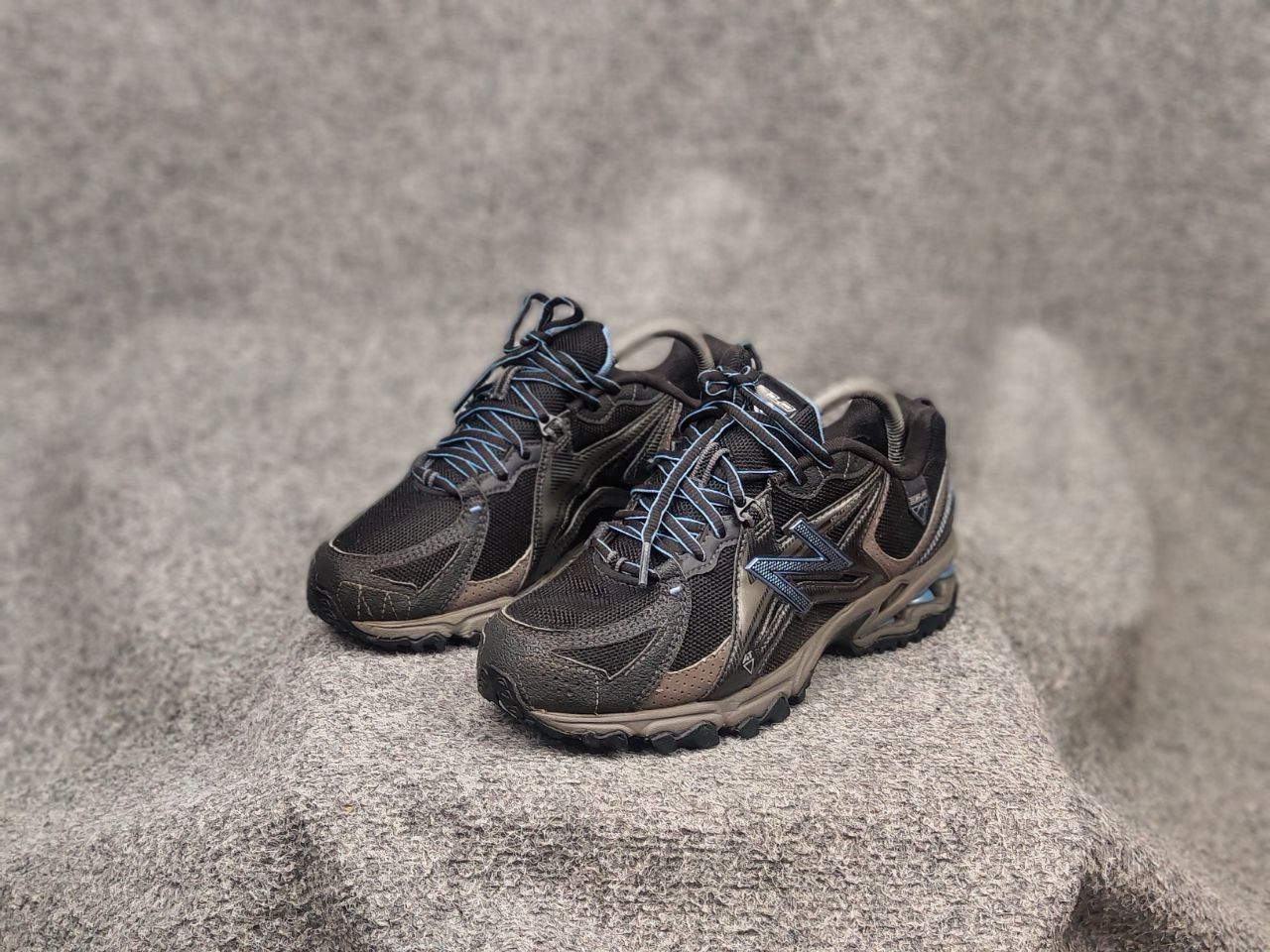 New Balance Vintage New Balance hotsell trail 810 Outdo Unisex Speakers Size US 6.5 / EU 39-40 - 10 Thumbnail