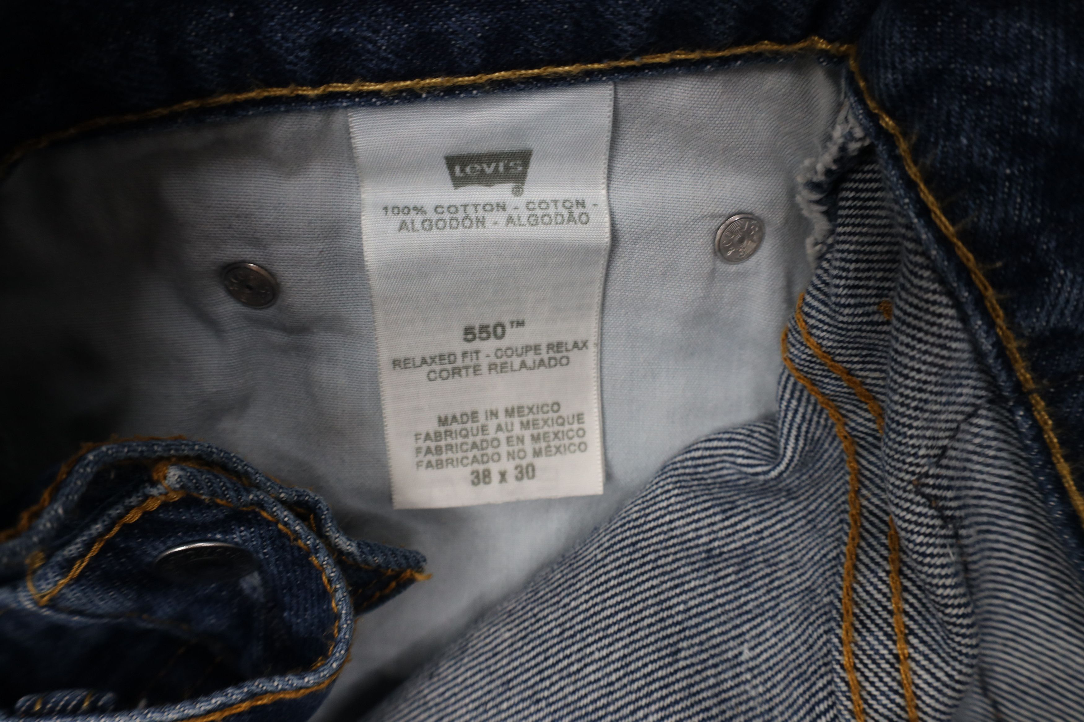 Levi's Vintage Y2K Levis 550 Relaxed Fit Denim Jeans Blue Cotton Size US 38 / EU 54 - 7 Thumbnail