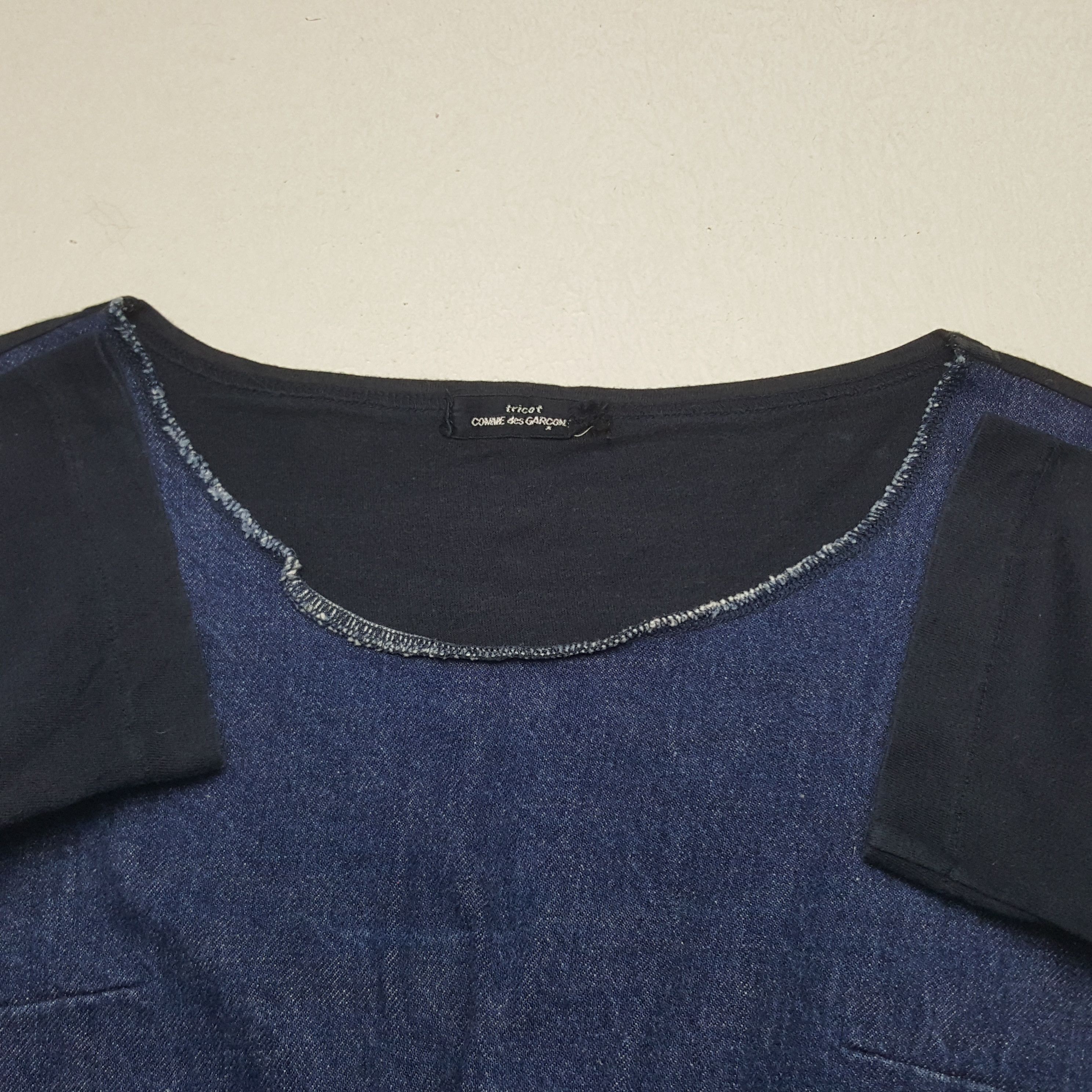 Japanese Brand × Tricot Comme des Garcons × Vintage Vintage Tricot Comme des Garcons Designer Tshirt Size S / US 4 / IT 40 - 4 Thumbnail
