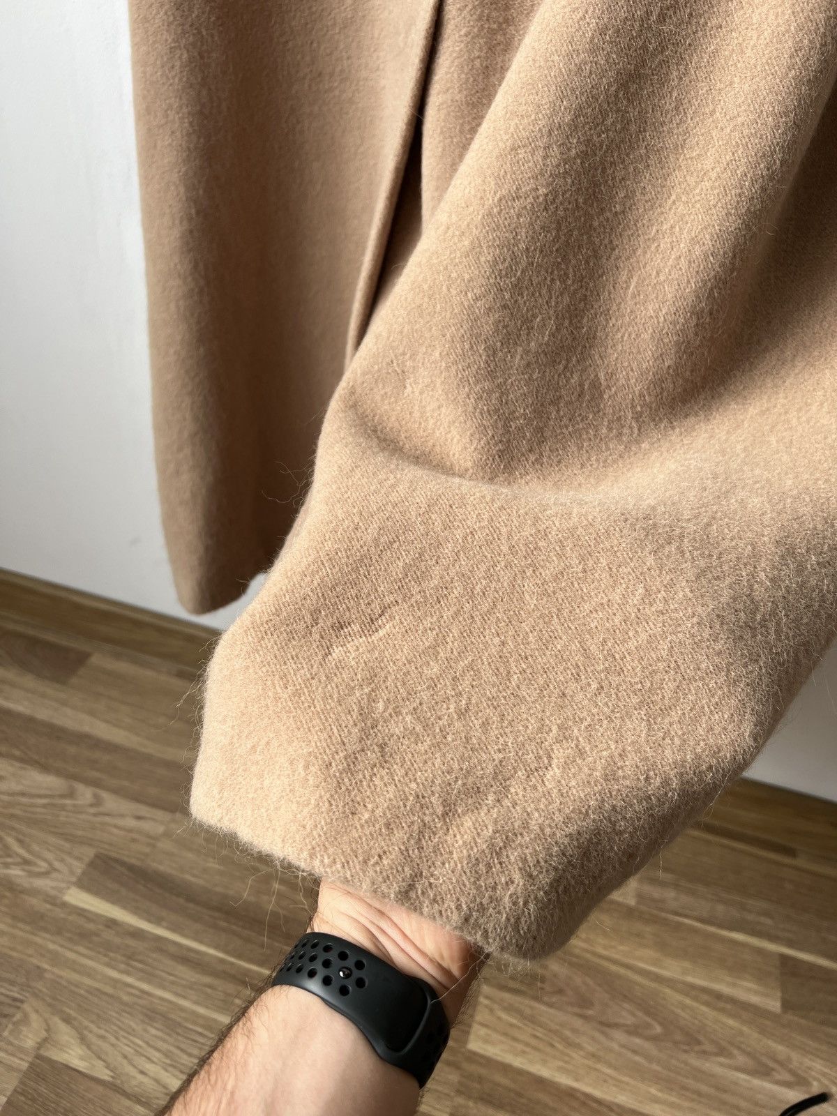 Bally Vintage BALLY Wool Beige Oversized Overcoat Size XL Size US XXL / EU 58 / 5 - 13 Thumbnail