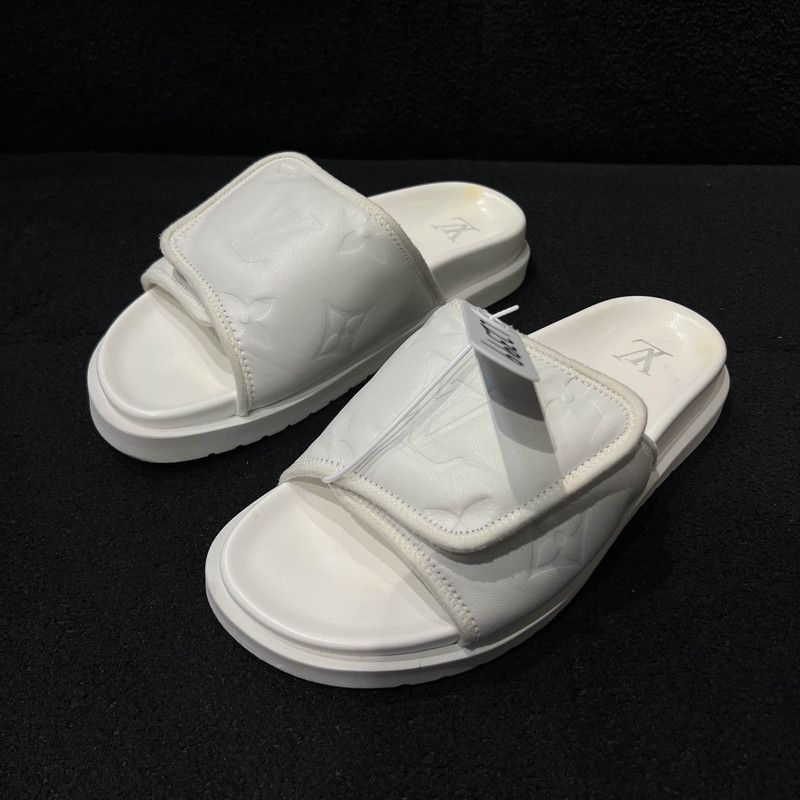 Louis Vuitton Louis Vuitton Miami Leather Slip-On Sandals 0079 Size US 9.5 / EU 42-43 - 1 Thumbnail