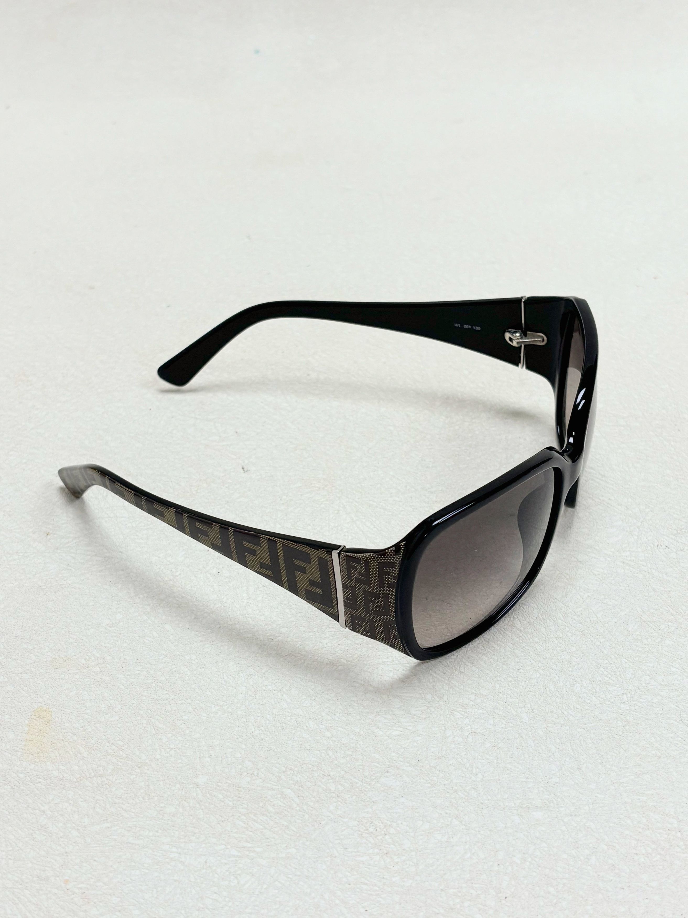 Fendi Lunettes de soleil Zucca Size ONE SIZE - 1 Thumbnail