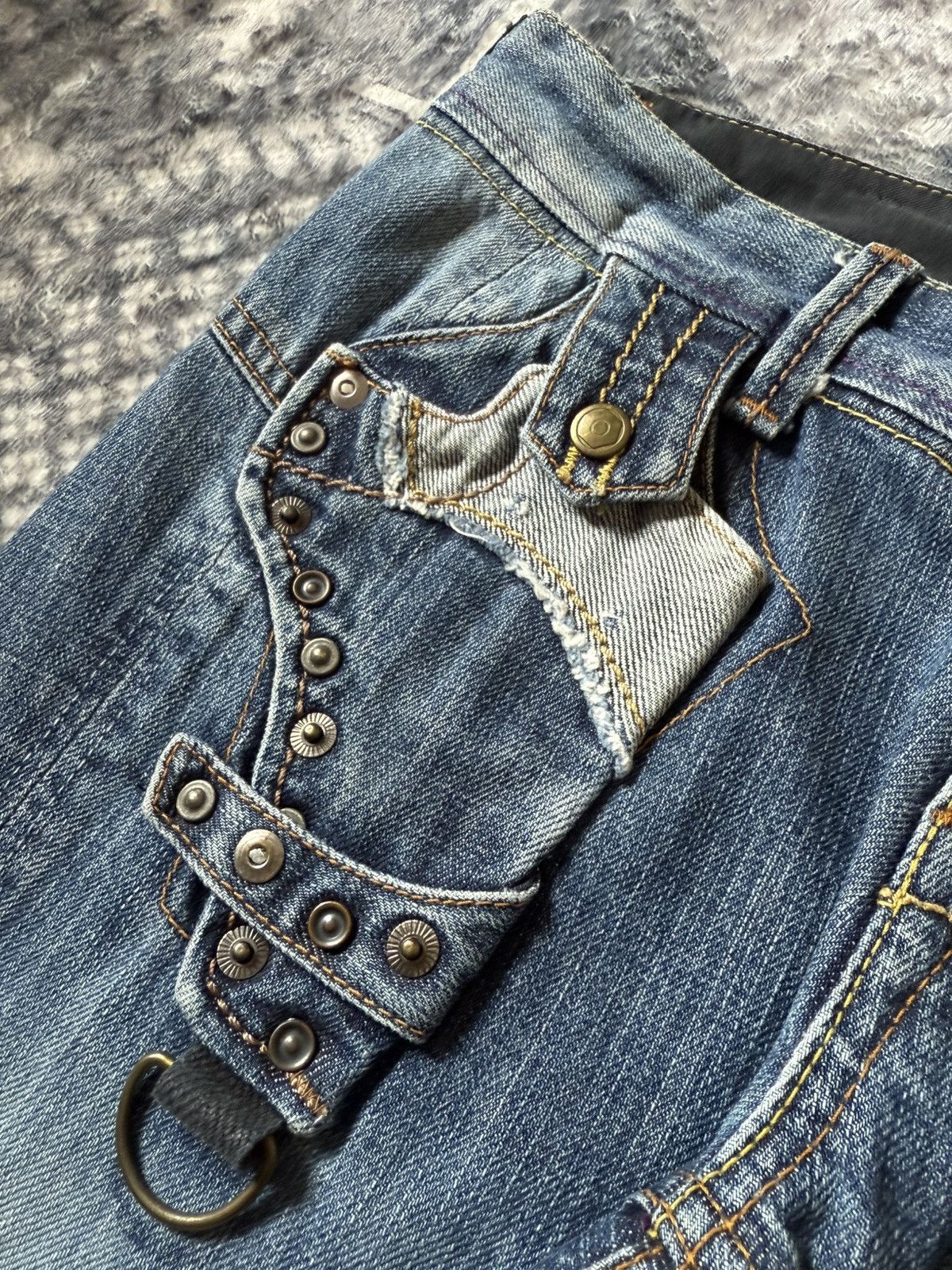 Hysteric Glamour × Japanese Brand Bartack Japan Asymmetrical Revolver Gun Pocket Jeans Size US 28 / EU 44 - 8 Thumbnail