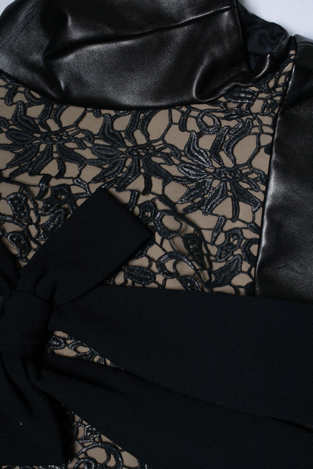 Saint Laurent Paris Saint Laurent, leather trim lace panel dress in black Size S / US 4 / IT 40 - 5 Thumbnail