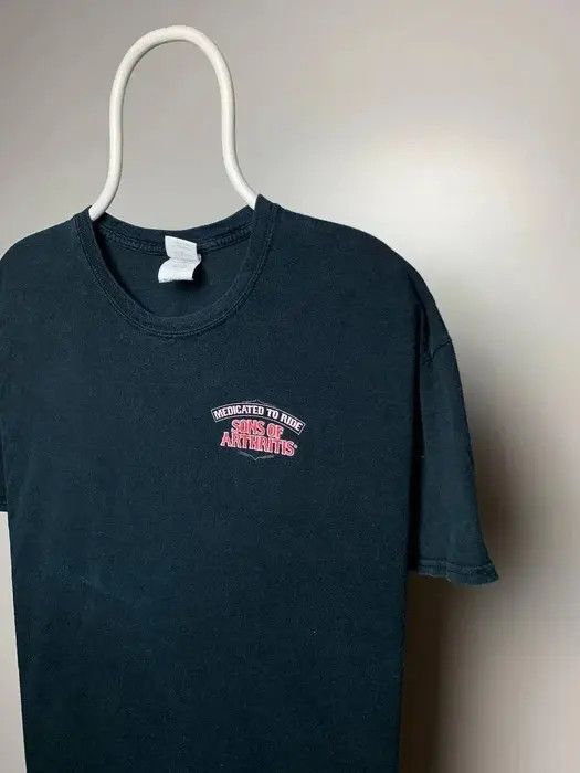 Band Tees Sons of arthritis T-shirt rock vintage band tee size XL Size US XL / EU 56 / 4 - 3 Thumbnail