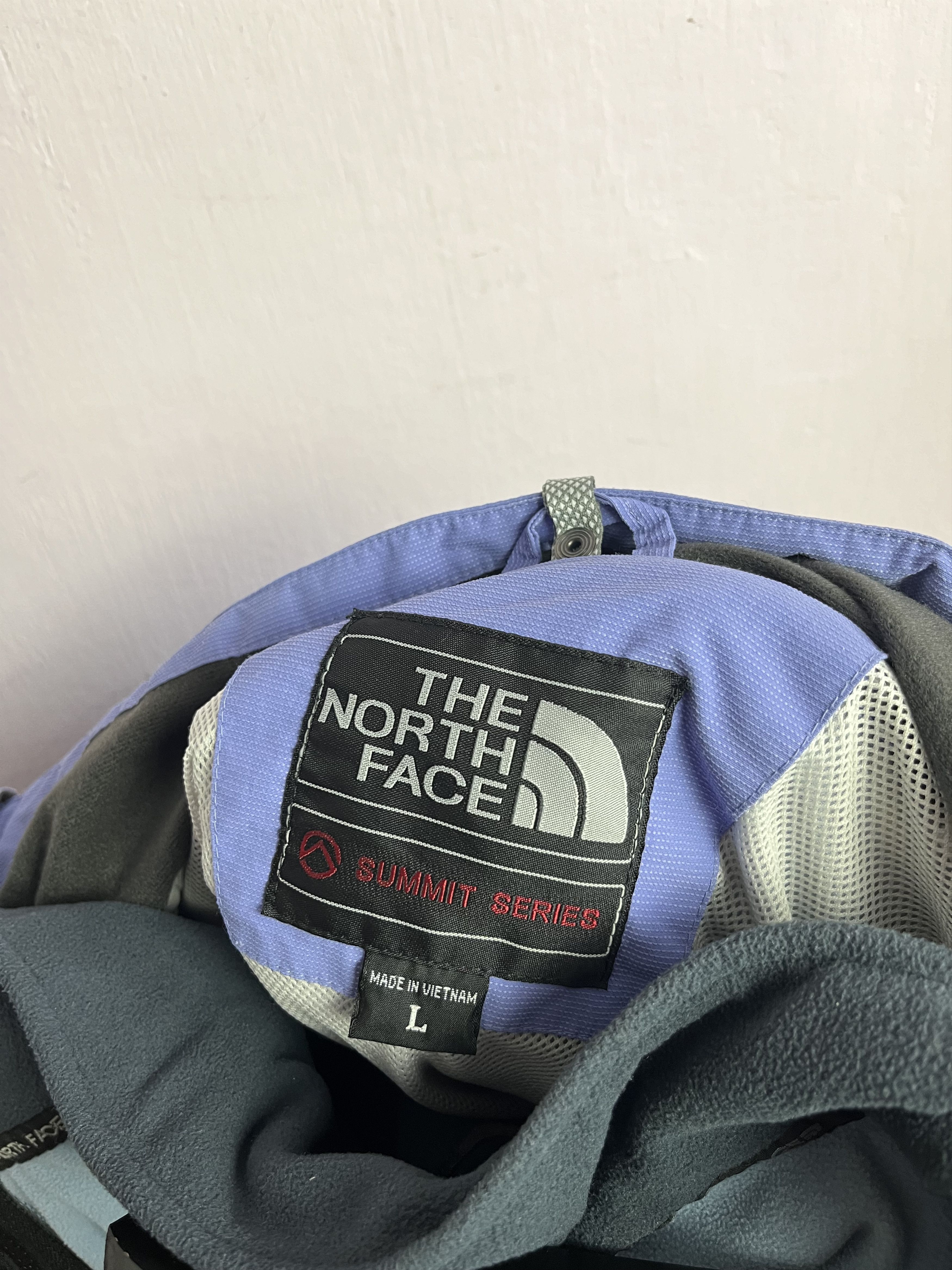 The North Face Gore-Tex XCR 2 in 1 Womens Jacket Size L
