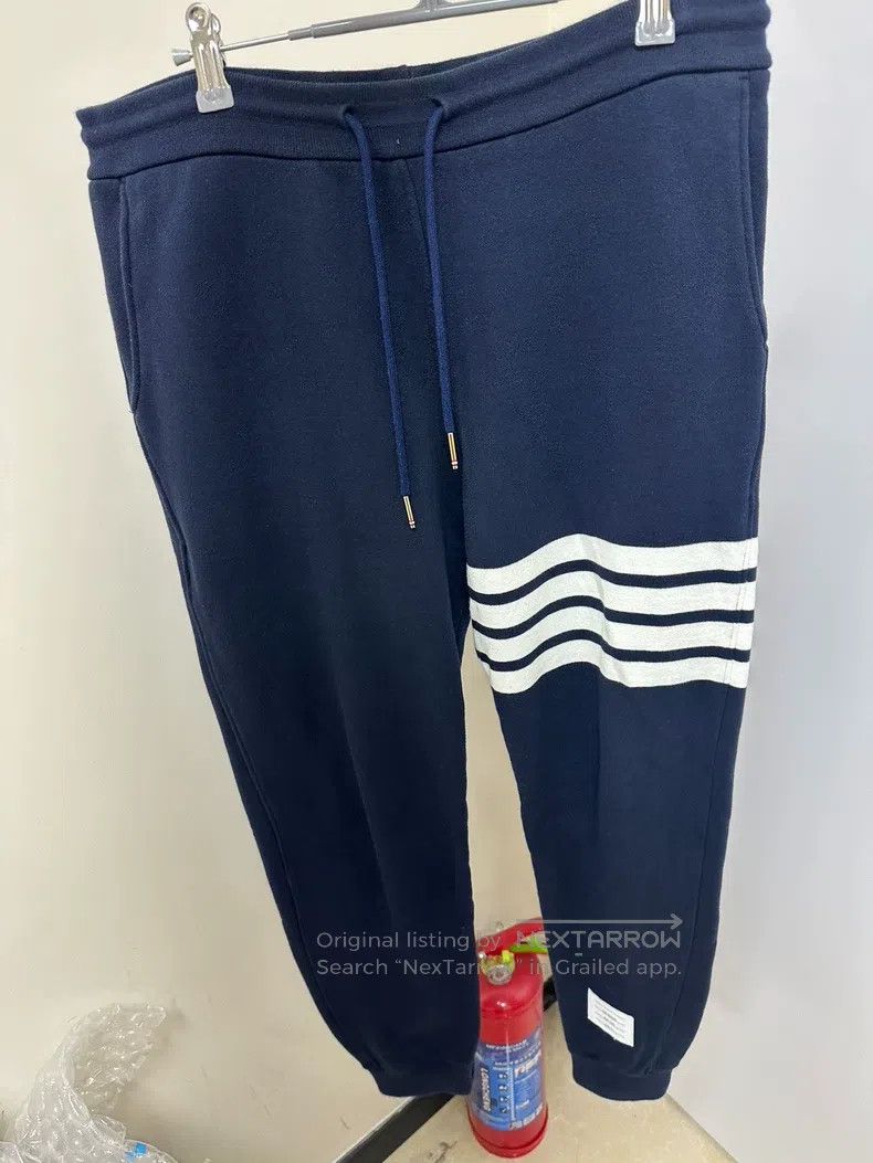 Thom Browne Thom Browne size 2 Classic Sweatpants, Navy Blue Size US 27 - 1 Thumbnail