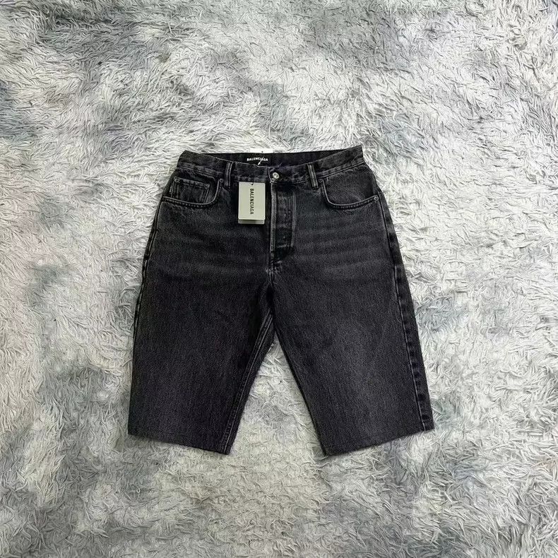 Balenciaga Balenciaga Denim shorts Size US 32 / EU 48 - 1 Thumbnail