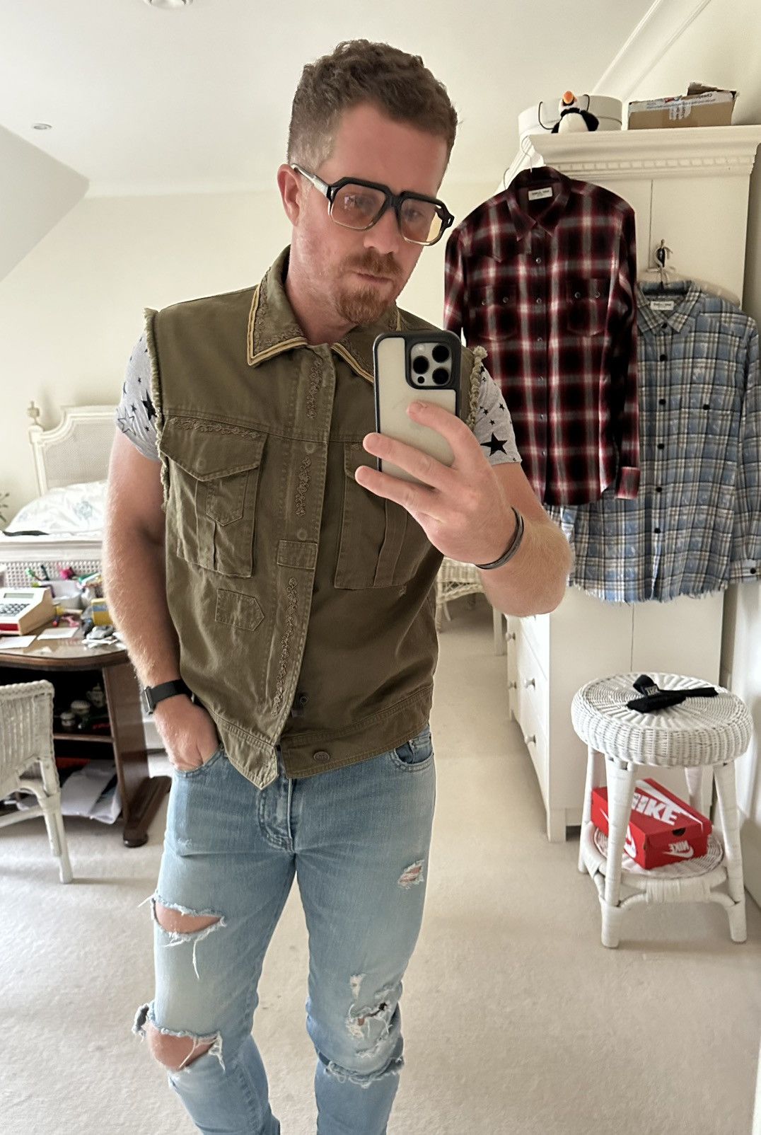 Saint Laurent Paris $2290 SS19 Saint Laurent sleeveless embroidered jacket 50 Size US M / EU 48-50 / 2 - 4 Thumbnail