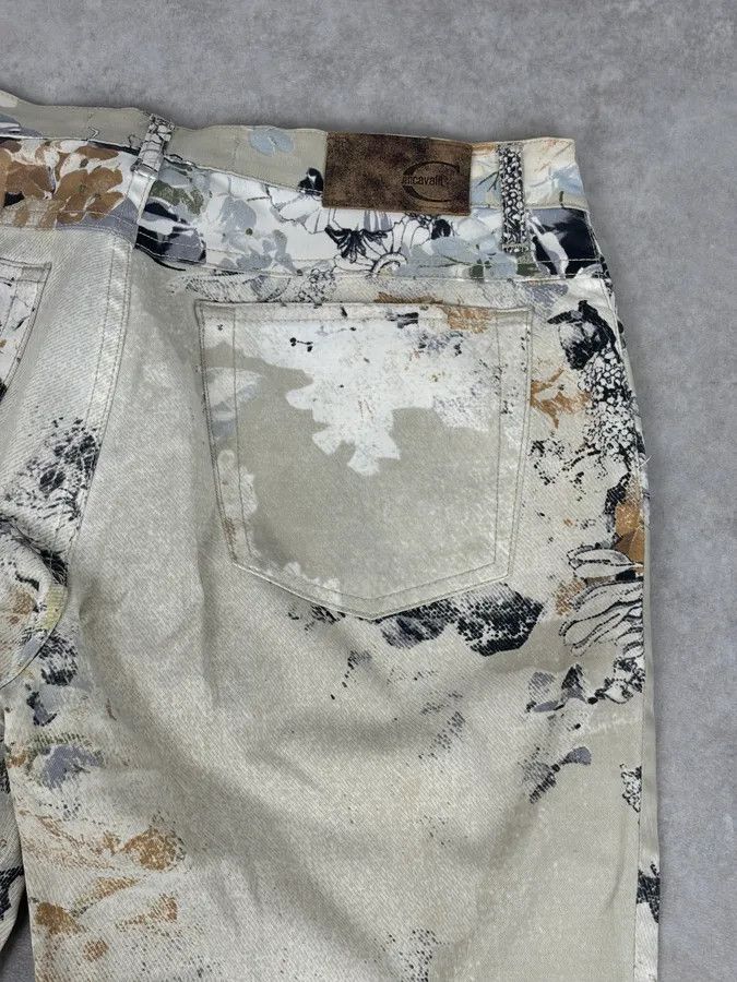 Just Cavalli 2000s Cavalli Cream Floral Fantasy Pants Size US 30 / EU 46 - 8 Thumbnail