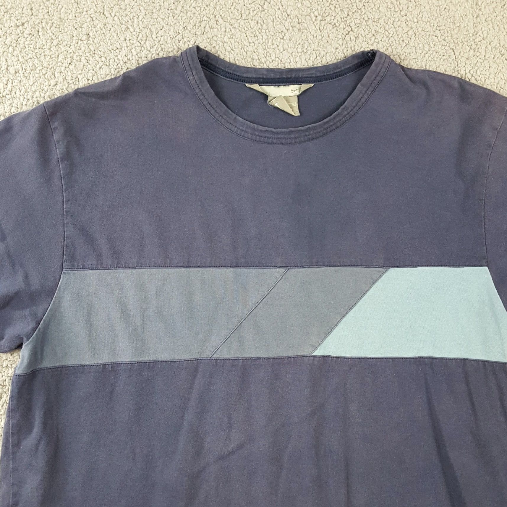 Nike VINTAGE Nike T-Shirt Men's Large Blue 90s Y2K Retro Grunge Athletic Sports Casual Size US L / EU 52-54 / 3 - 2 Thumbnail