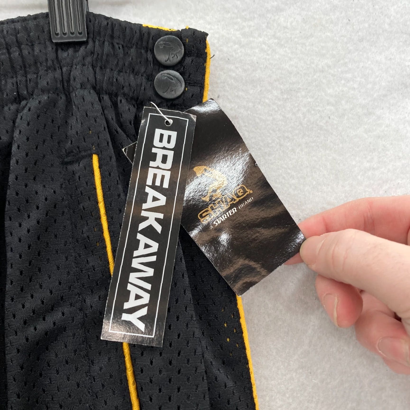 Vintage VINTAGE SHAQ Pants Mens Large Black Yellow Stripe Basketball Y2K Size US 33 - 4 Thumbnail