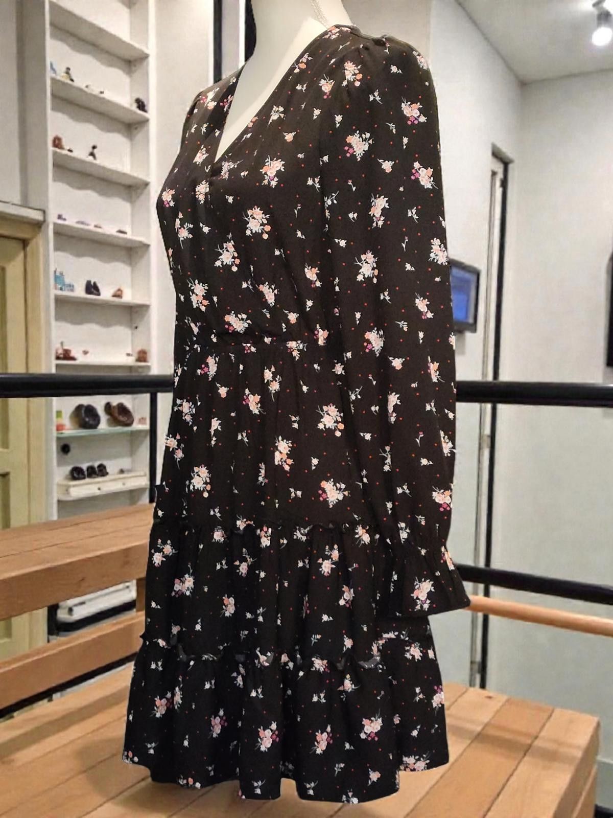 Other Inspired Hearts Floral Print Long Sleeve Dress Medium Size M / US 6-8 / IT 42-44 - 4 Thumbnail