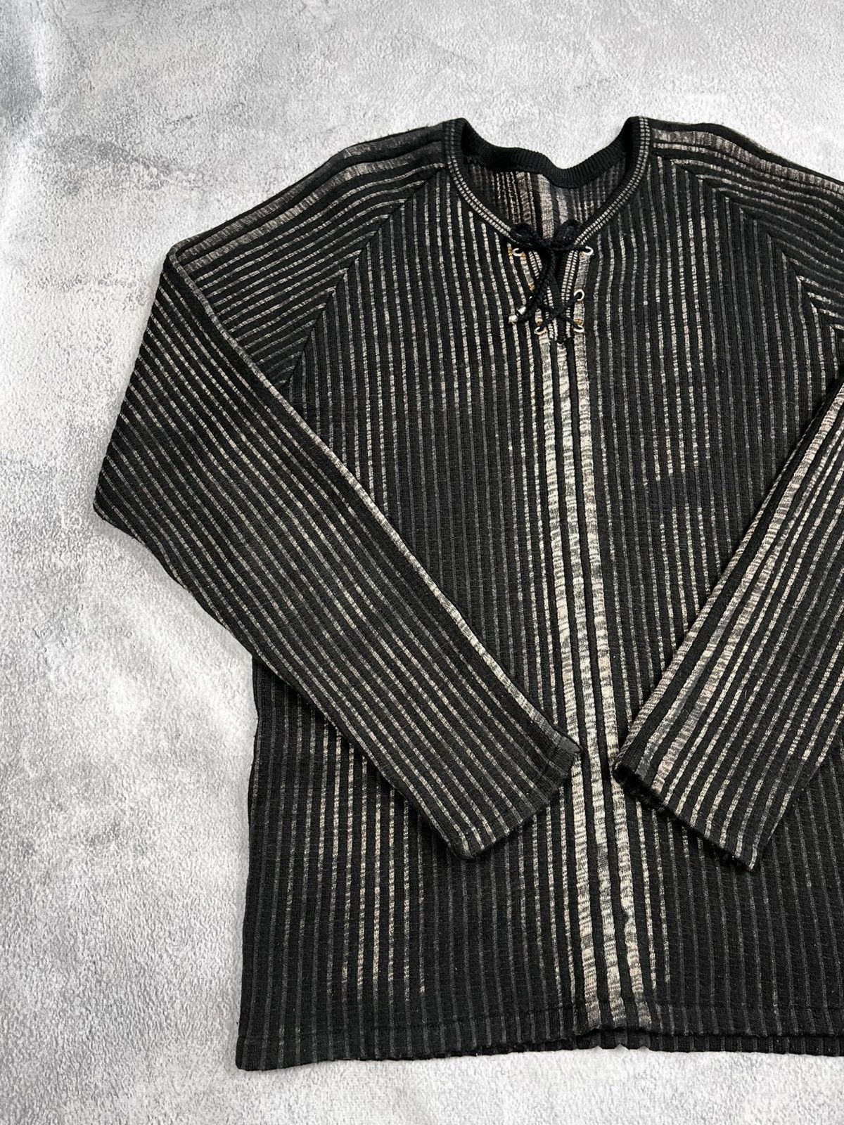 Japanese Brand × Vintage Vintage Y2K faded ribbed 00s style 1/4 sweater streetwear Size US L / EU 52-54 / 3 - 3 Thumbnail