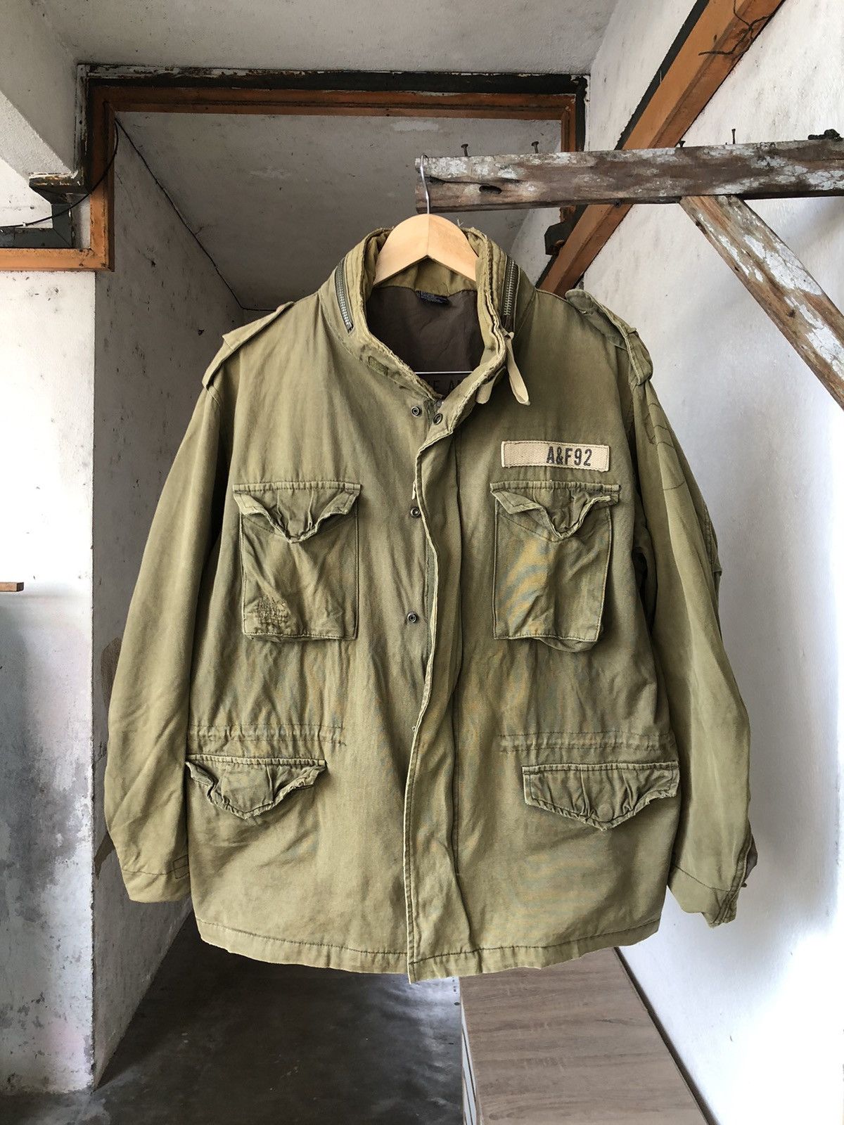 Abercrombie & Fitch Vintage Abercrombie and Fitch Distressed Military M65 Jacket Size US L / EU 52-54 / 3 - 4 Thumbnail