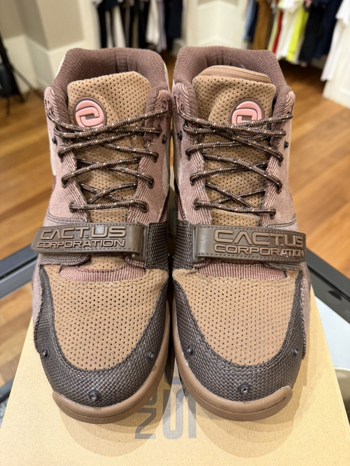 Nike × Travis Scott Nike Air Trainer 1 ‘Travis Scott Wheat’ Size US 10 / EU 43 - 4 Thumbnail