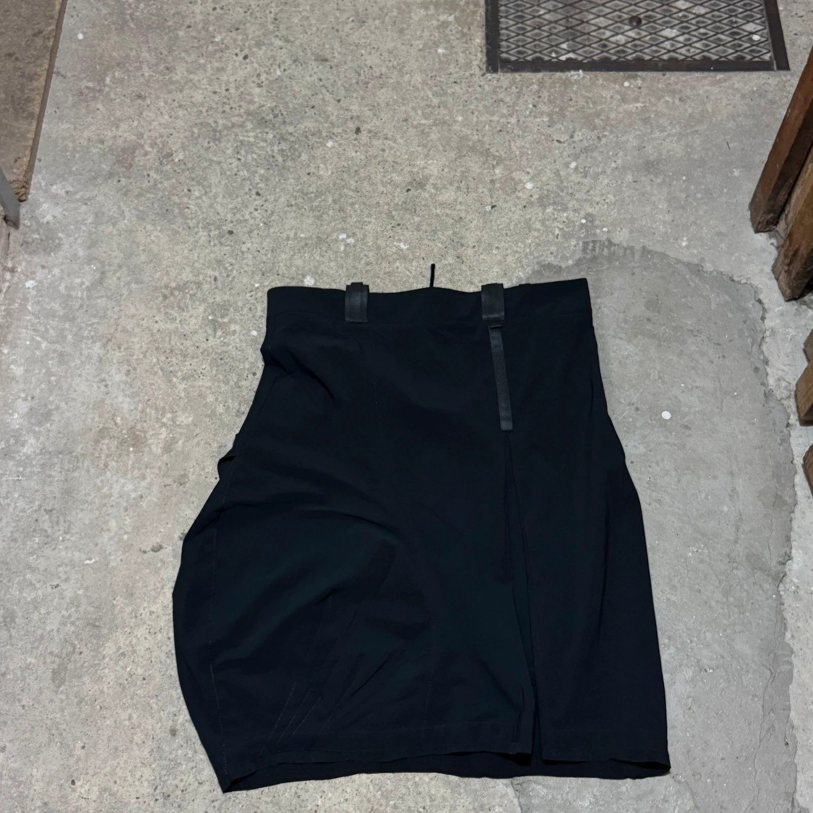 Marithe + Francois Girbaud Vintage Marithe François Girbaud skirt Size 30" / US 8 / IT 44 - 2 Thumbnail