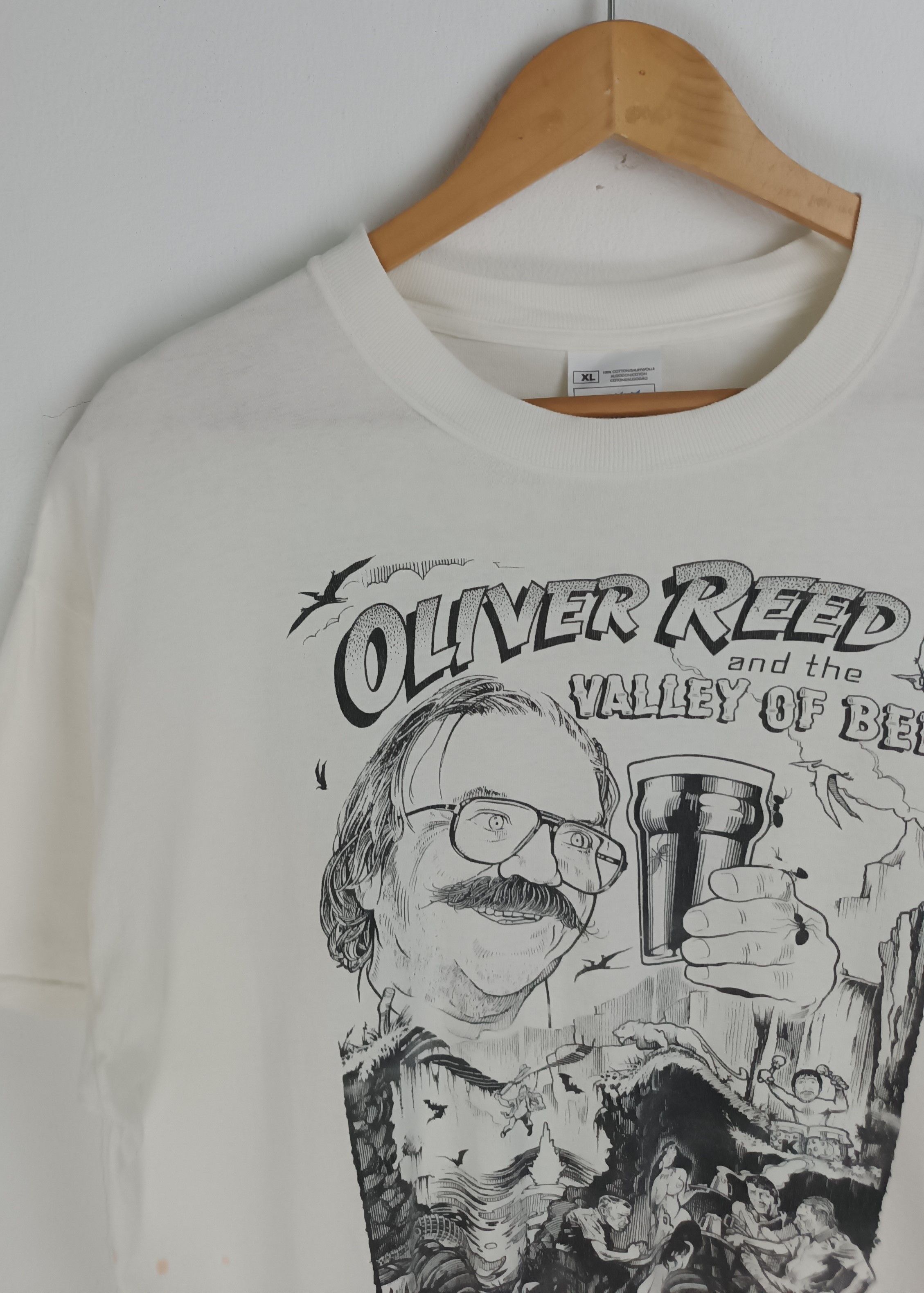Vintage VINTAGE 90'S OLIVER REED AND THE VALLEY OF BEER HUMOR ADULT Size US XL / EU 56 / 4 - 5 Thumbnail