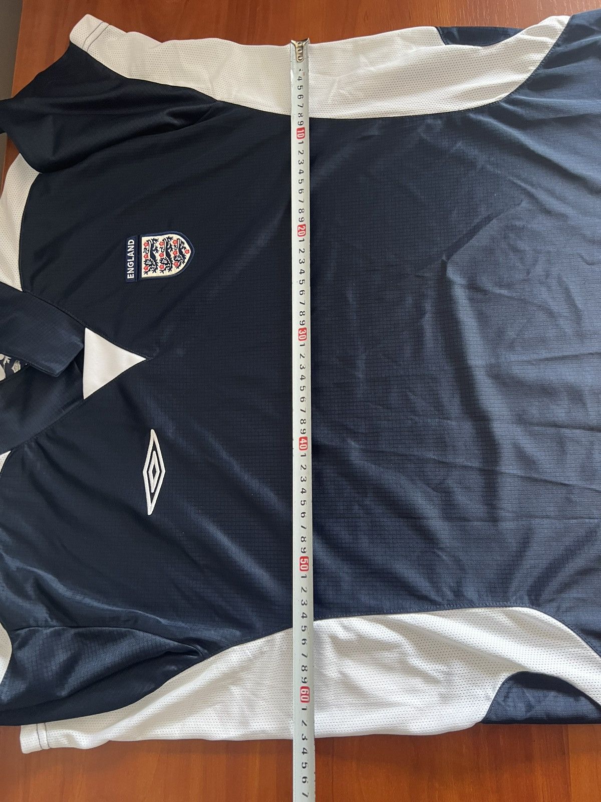 Umbro 2004/06 England Team training soccer football jersey shirt Size US XL / EU 56 / 4 - 14 Thumbnail