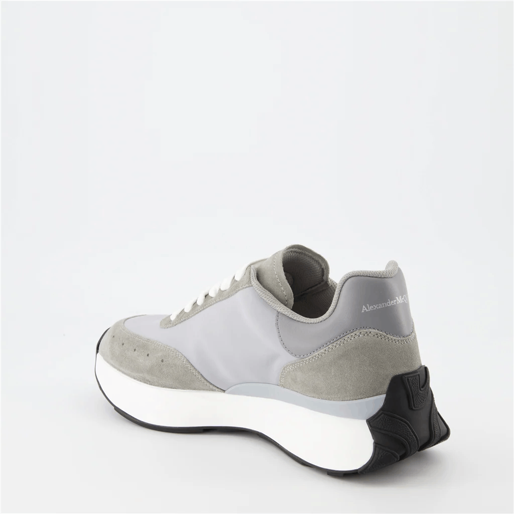 Alexander McQueen o1w1db10725 Sprint Runner in Grey/Silver Size US 7 / EU 40 - 5 Thumbnail
