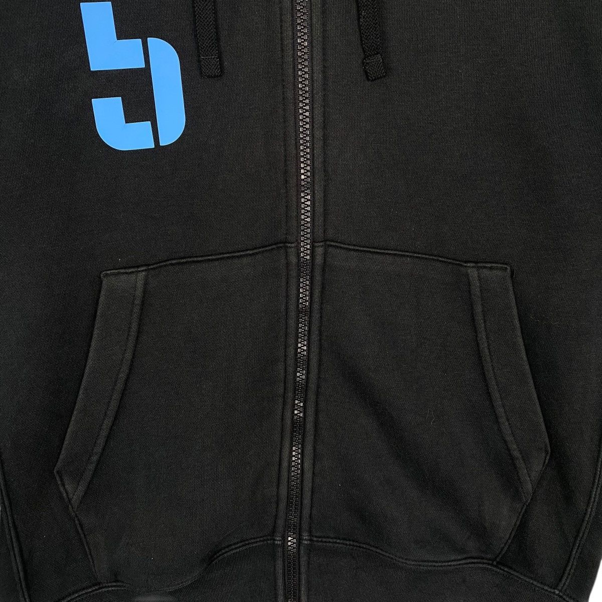 Vintage Vintage Nike Hoodie Sweater Small Logo Embroidery Black Size US M / EU 48-50 / 2 - 5 Thumbnail