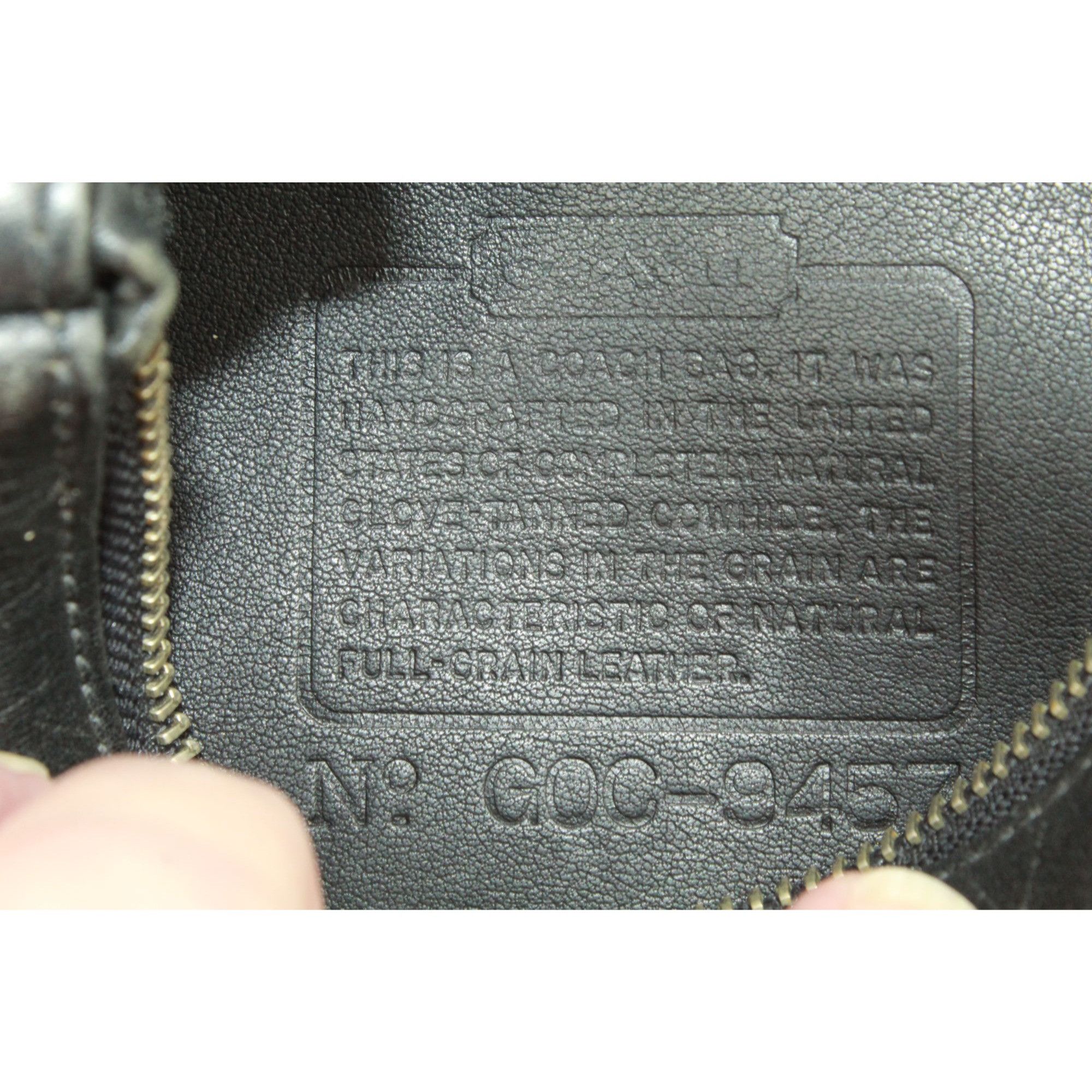 Coach Vintage 2000 Coach Black Leather Chelsea Crossbody Bag Size ONE SIZE - 7 Thumbnail