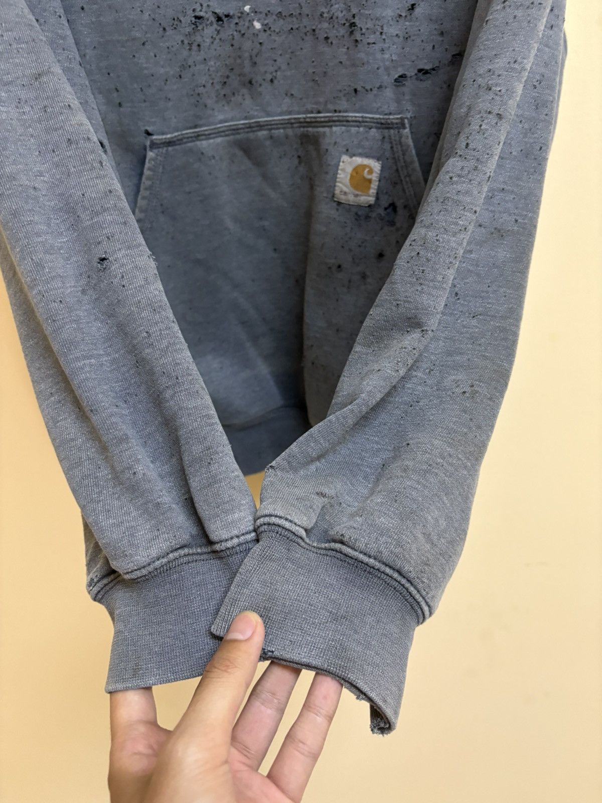 Carhartt Vintage Carhartt Hoodie Damaged Trashed Sun Faded Distressed Size US L / EU 52-54 / 3 - 19 Thumbnail