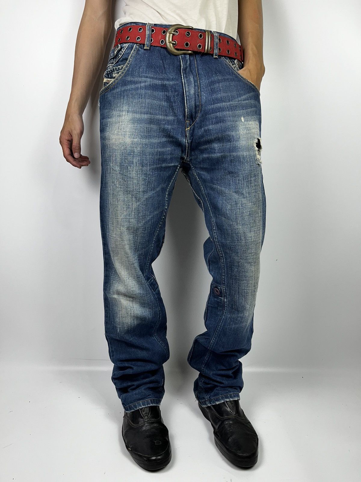 Diesel × Japanese Brand diesel extreme wellness distressed jeans pant wash Size US 30 / EU 46 - 17 Thumbnail