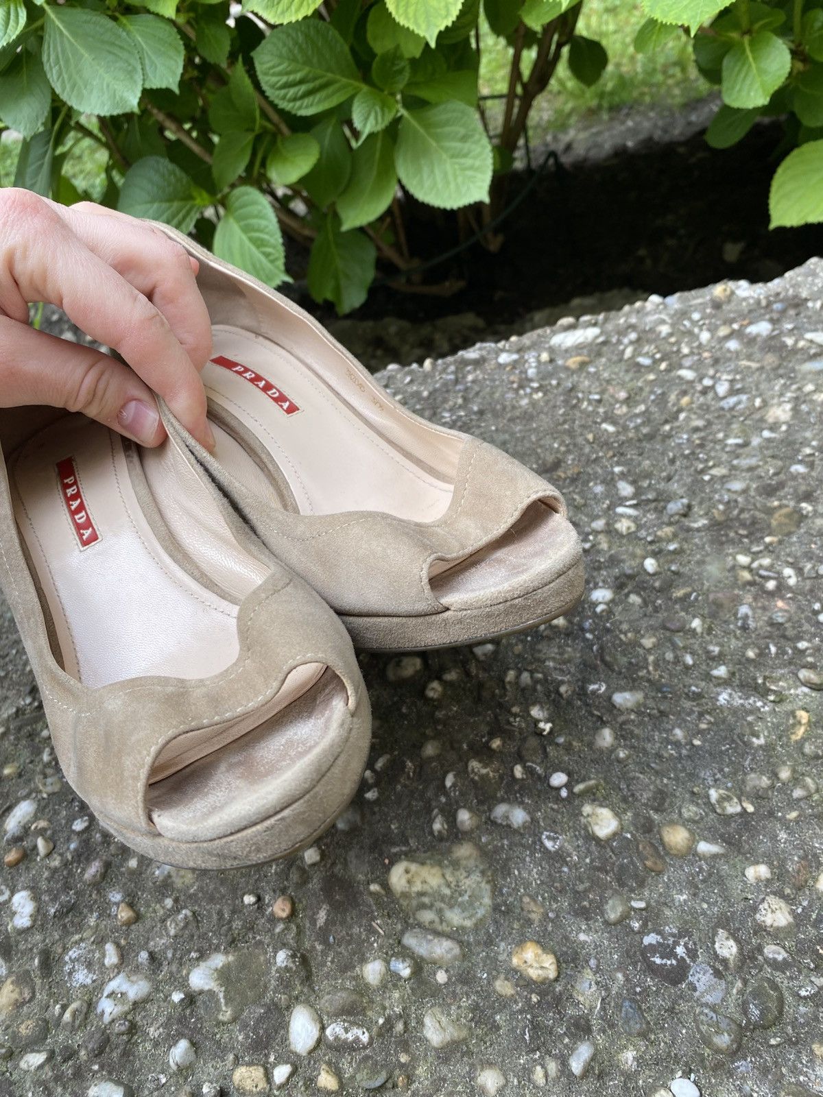 Prada Vintage Prada beige Suede Espadrille Wedge Sandals Size US 7.5 / IT 37.5 - 12 Thumbnail