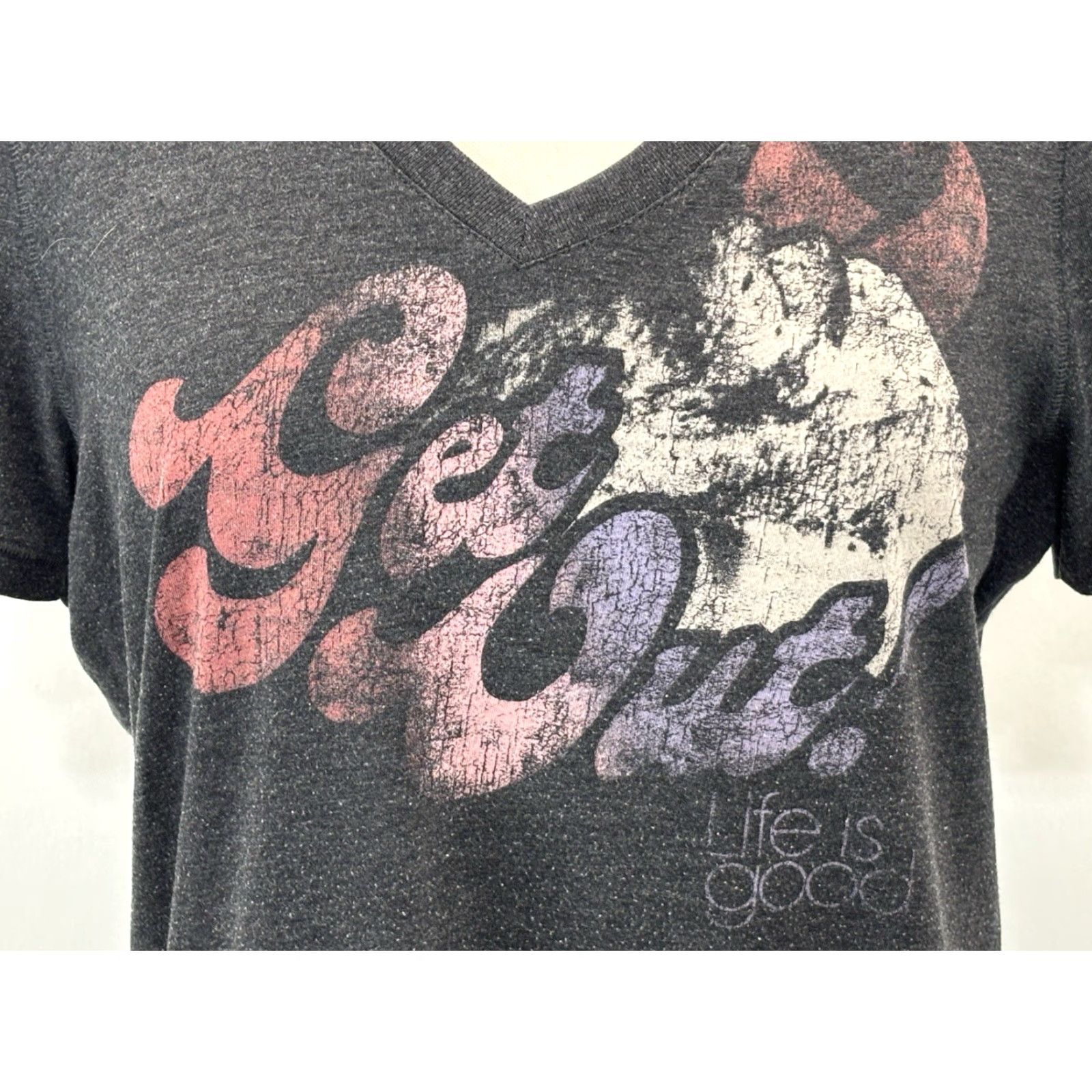 Life is Good VINTAGE? No. Life Is Good Shirt | T-Shirt | Women | Large | Gray | V-Neck | Graphic Get Out There Hiking | Short Sleeve | Cotton Blend Size L / US 10 / IT 46 - 6 Thumbnail