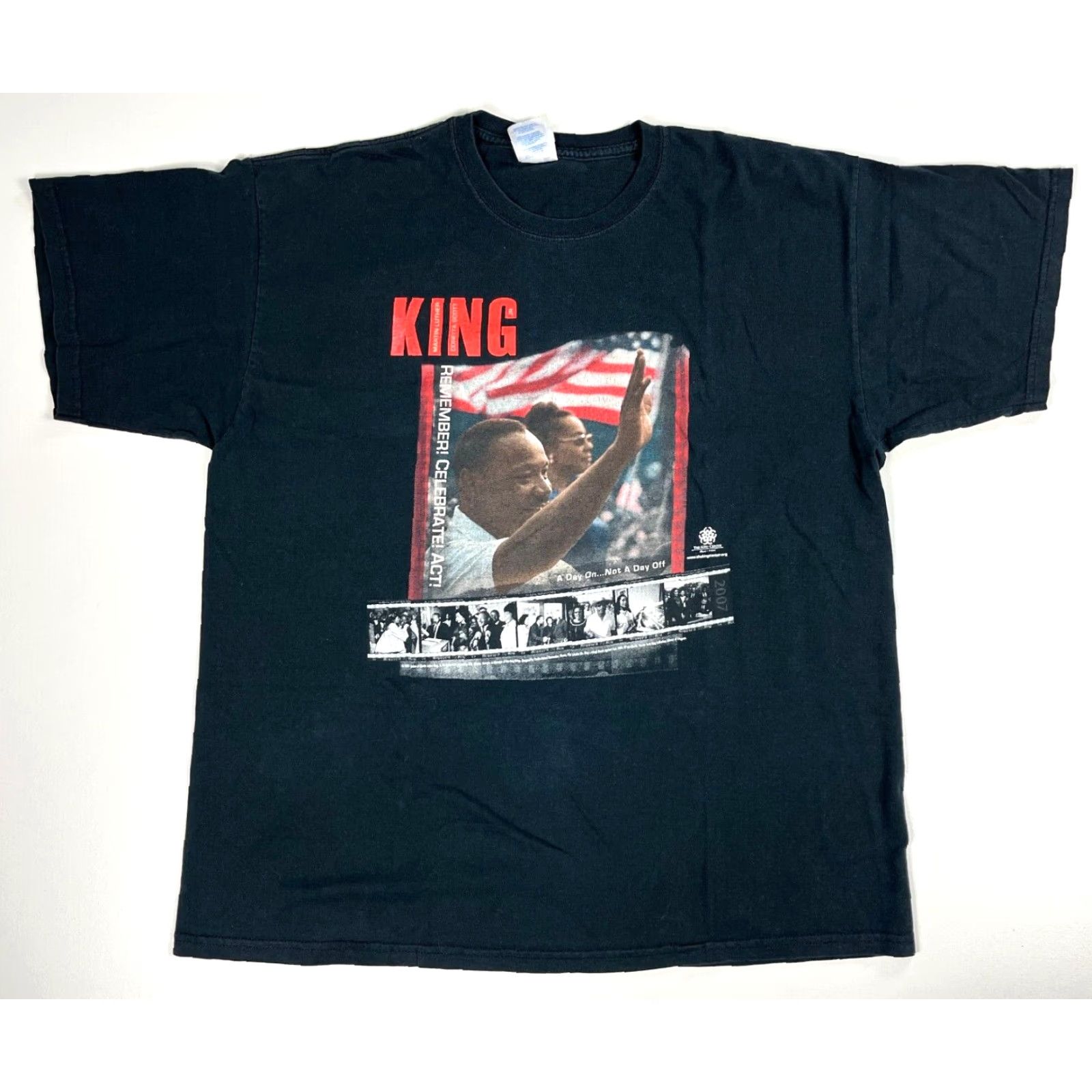 Gildan VINTAGE Martin Luther King Jr. Coretta Scott King T-Shirt XL Black Gildan Ultra Cotton Men T-Shirt (2007 Estate) Size US XL / EU 56 / 4 - 2 Thumbnail