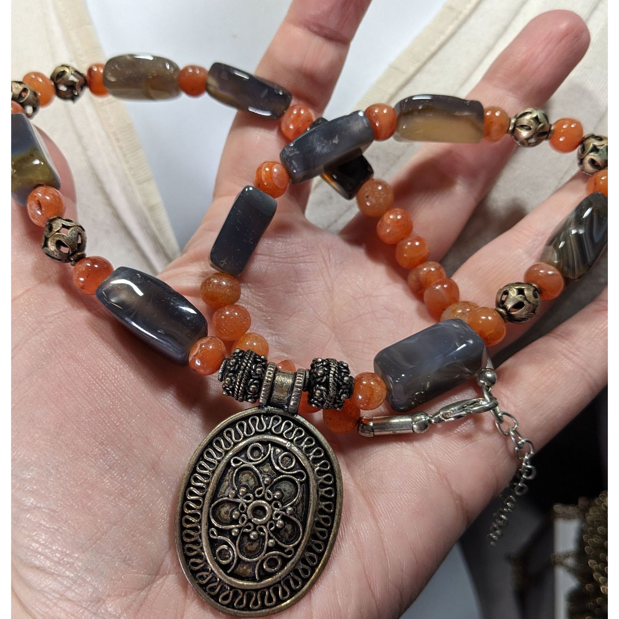 Handmade Vintage Handcrafted Bohemian Agate And Carnelian Necklace Wi Size ONE SIZE - 4 Thumbnail