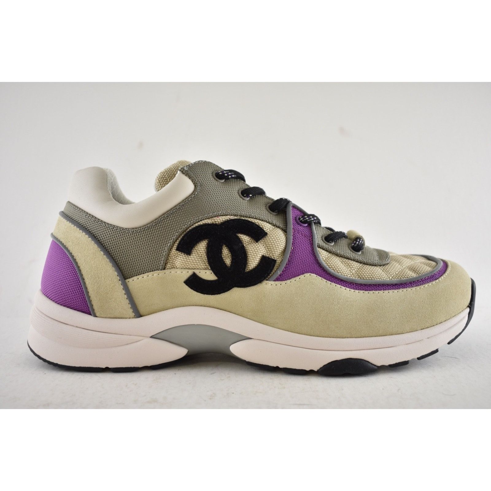 Chanel Mens Suede CC Logo Low Top Trainer Sneaker Size US 11 / EU 44 - 2 Thumbnail