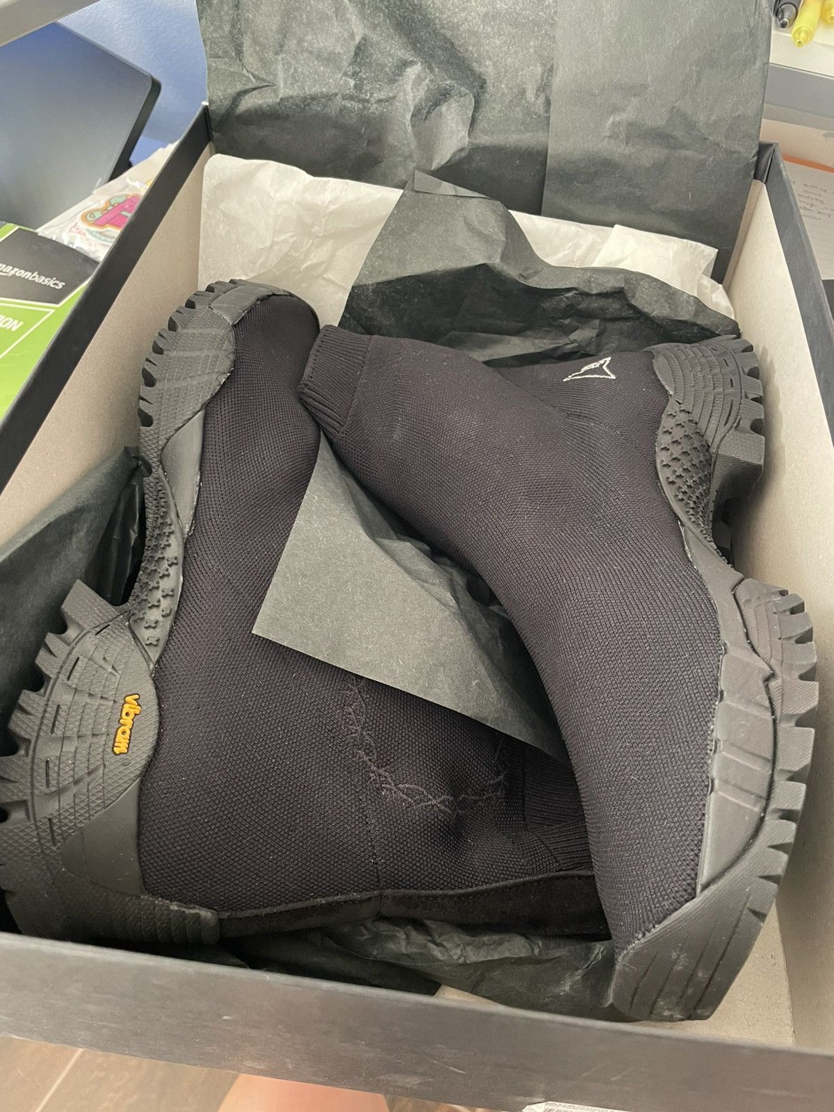 1017 ALYX 9SM × ROA 1017 ALYX 9SM x ROA Black Knit Hiking Boot Size 41 EU Size US 8.5 / EU 41-42 - 7 Thumbnail