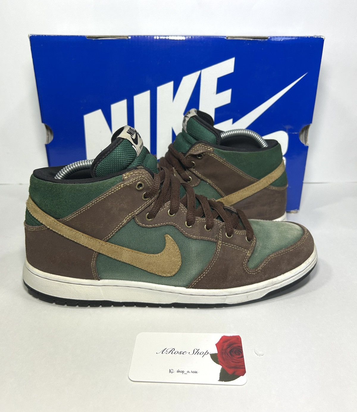 Nike × Vintage Nike SB Dunk Mid Pro ‘Patagonia’ Shoes Size: 11 M Size US 11 / EU 44 - 1 Thumbnail